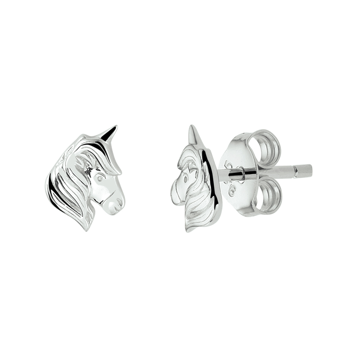Gerhodineerd 925 zilveren oorknoppen in de vorm van een eenhoorn. De oorknoppen hebben een afmeting van 7.5x5.5mm.