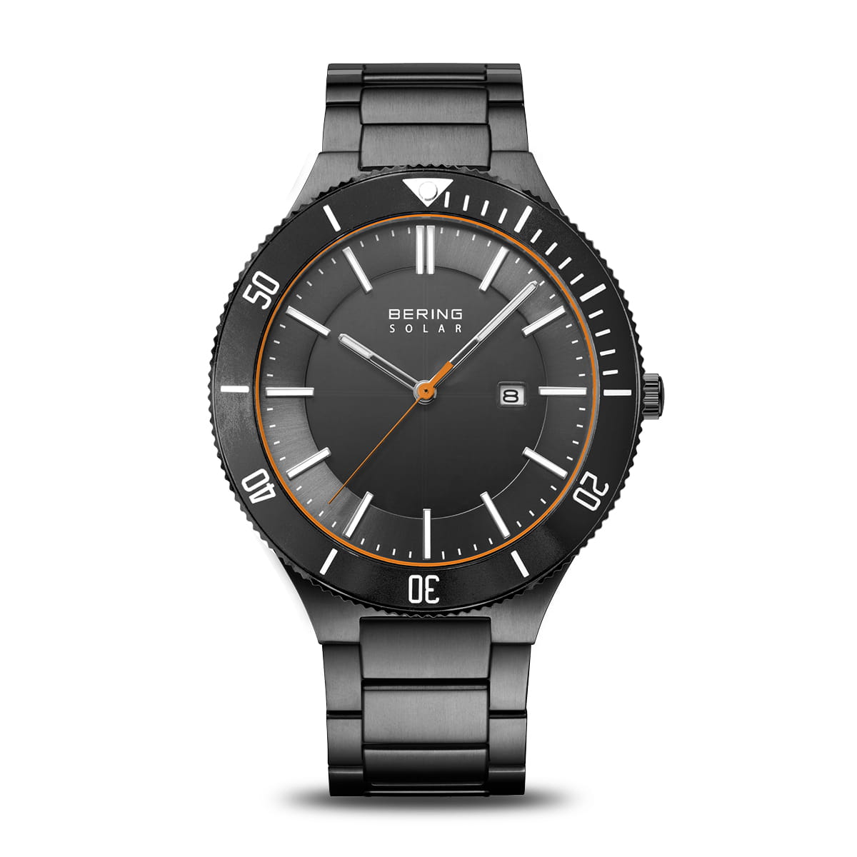 De SLIM SOLAR-COLLECTIE is gebaseerd op klassiek Deens design en staat voor wondermooie horloges die op zonne-energie lopen. De perfecte mix van elegantie, minimalisme en milieuvriendelijkheid die bij elke gelegenheid past. Het lichte en ultradunne SOLAR-horloge zit prettig om je arm.

Zijn speciale highlight is de oplaadbare batterij die door alle soorten lichtbronnen kan worden opgeladen en die na één keer volledig opladen, 6-12 maanden blijft lopen. Zeer hard kristalhelder en krasvast saffierglas zorgt dat de prachtige wijzerplaat duidelijk zichtbaar is.