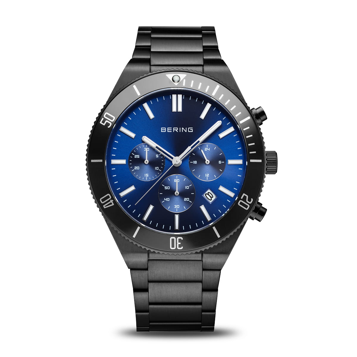  Klassiek, puristisch en toch spannend. Perfect stijlvol samen met contemporain  minimalisme. De CLASSIC-COLLECTIE is geïnspireerd op Deens design en staat voor unieke horloges die je dagelijkse stijl perfect accentueren.    Zeer hard kristalhelder en krasvast saffierglas zorgt dat de prachtige wijzerplaat duidelijk zichtbaar is. 