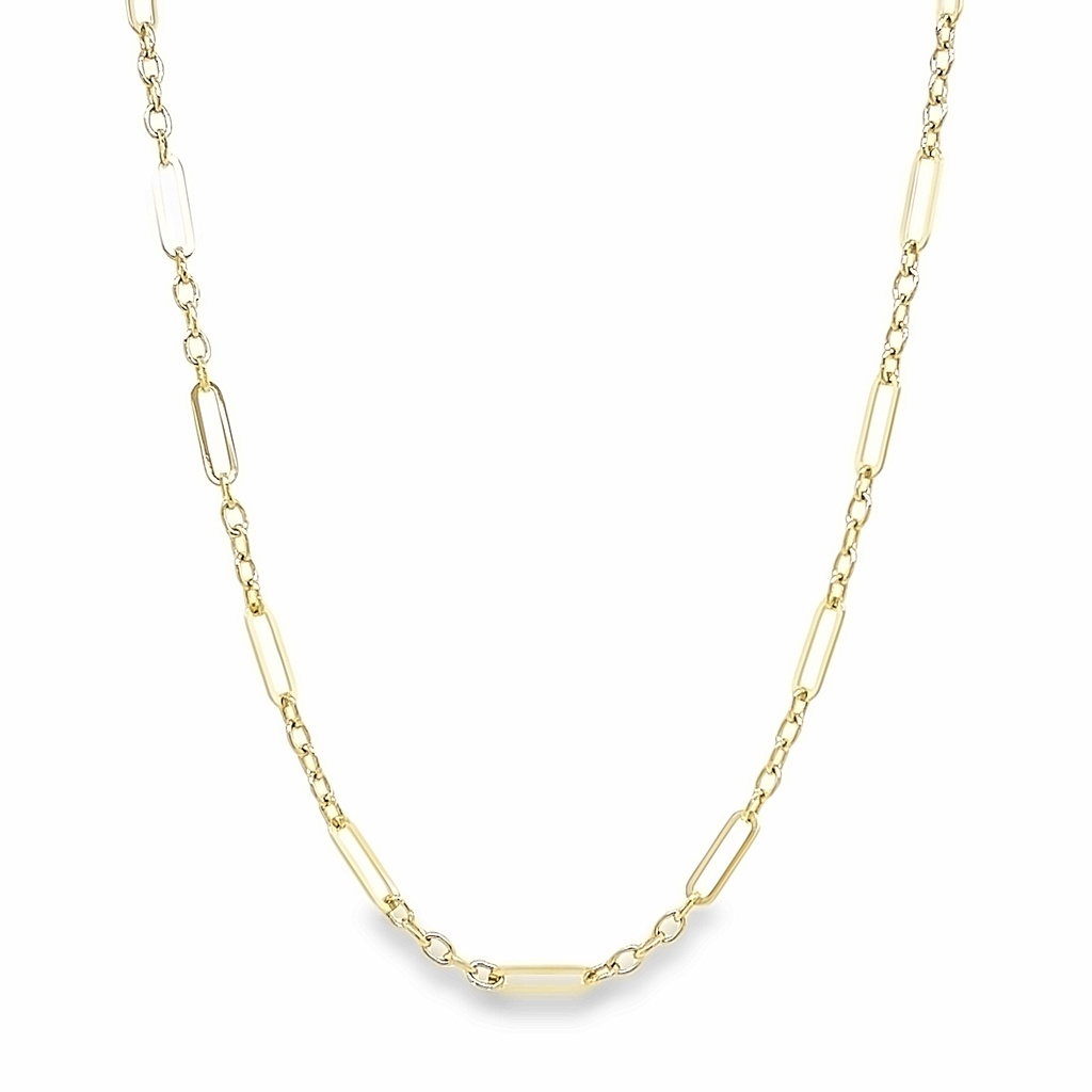 Dit 14-karaats geel gouden collier heeft een subtiele en verfijnde uitstraling. De ronde schakelstukken worden onderbroken door platte langwerpige schakelstukken. Dit collier is perfect voor liefhebbers van geelgoud. De lengte van het collier is 45cm