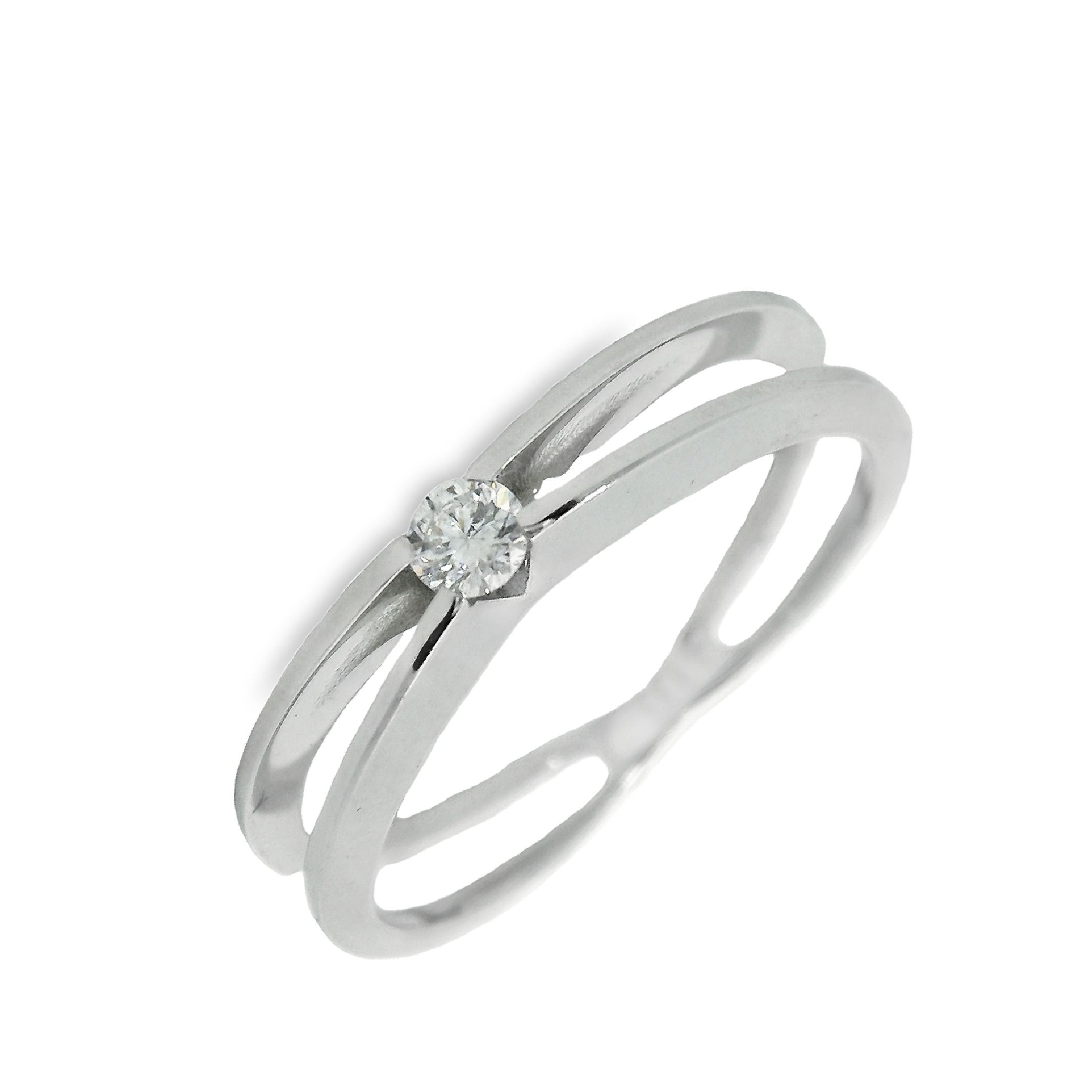 Deze ring van Louis Bros is vervaardigd uit 14 karaat witgoud (2.35 gr.) en is gezet met 1 briljant geslepen diamanten met een totaalgewicht van 0.10ct. De ring heeft een breedte van 3.5 mm en een hoogte van 3.5 mm. Deze ring bestaat uit onze lijn van exclusieve modellen sieraden met prachtige designs van hoge kwaliteit.
De ring is verkrijgbaar in meerdere afmetingen.