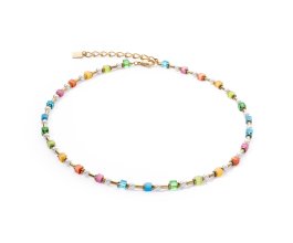 Dit is een collier van het merk Coeur de Lion gemaakt voor dames.