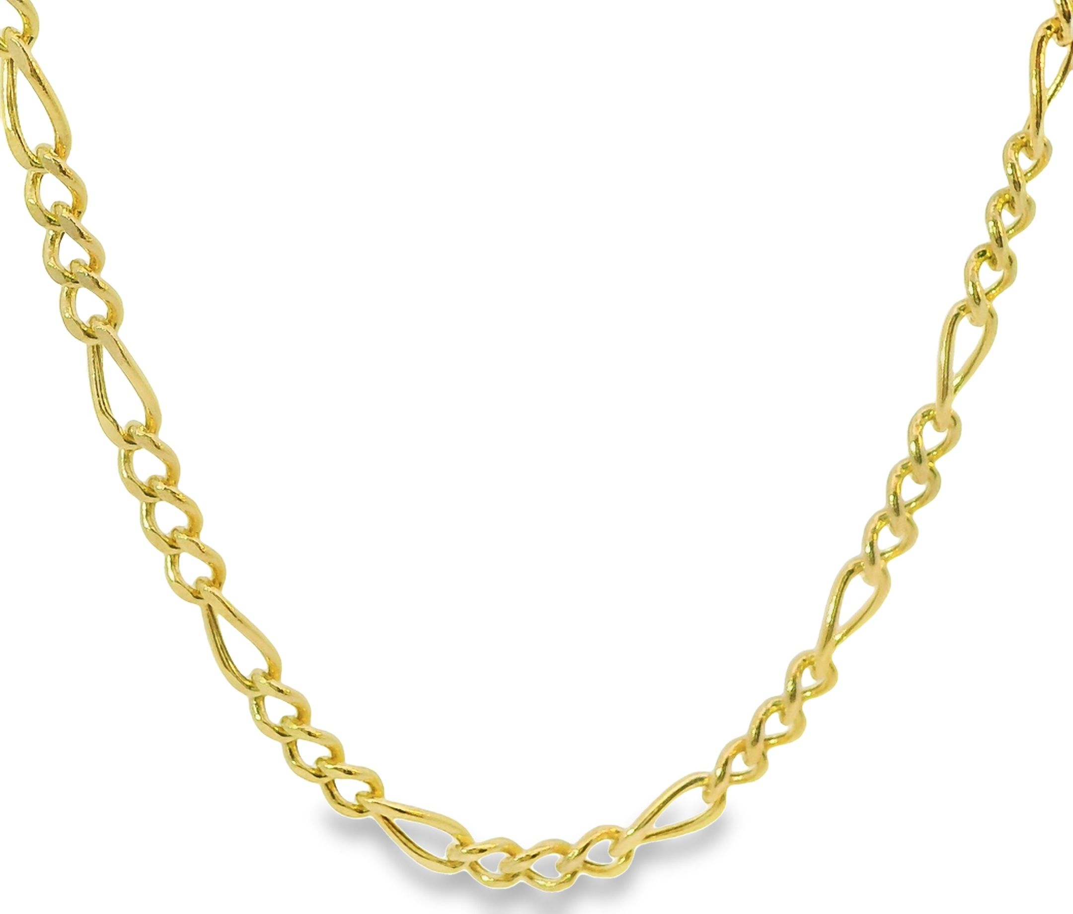 Dit unisex collier van Louis Bros is vervaardigd uit 14 karaat geelgoud (4.61 gr.). Het collier heeft een lengte van 50 cm en een breedte van 3 mm. En een dikte van 1 mm.  Dit collier is stijlvol, eenvoudig en gemakkelijk te combineren.
Wil je deze ketting graag zien en passen? Dat kan natuurlijk! Klik op reserveer en maak een afspraak om te bekijken. Wij zorgen er dan voor dat wij dit collier op voorraad hebben in de winkel op het moment dat jij graag langskomt.
Verkrijgbaar vanaf 40 cm.