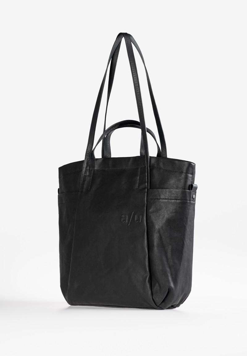 Afmetingen:
Hoogte 43cm x breed 39cm x diep 10cm