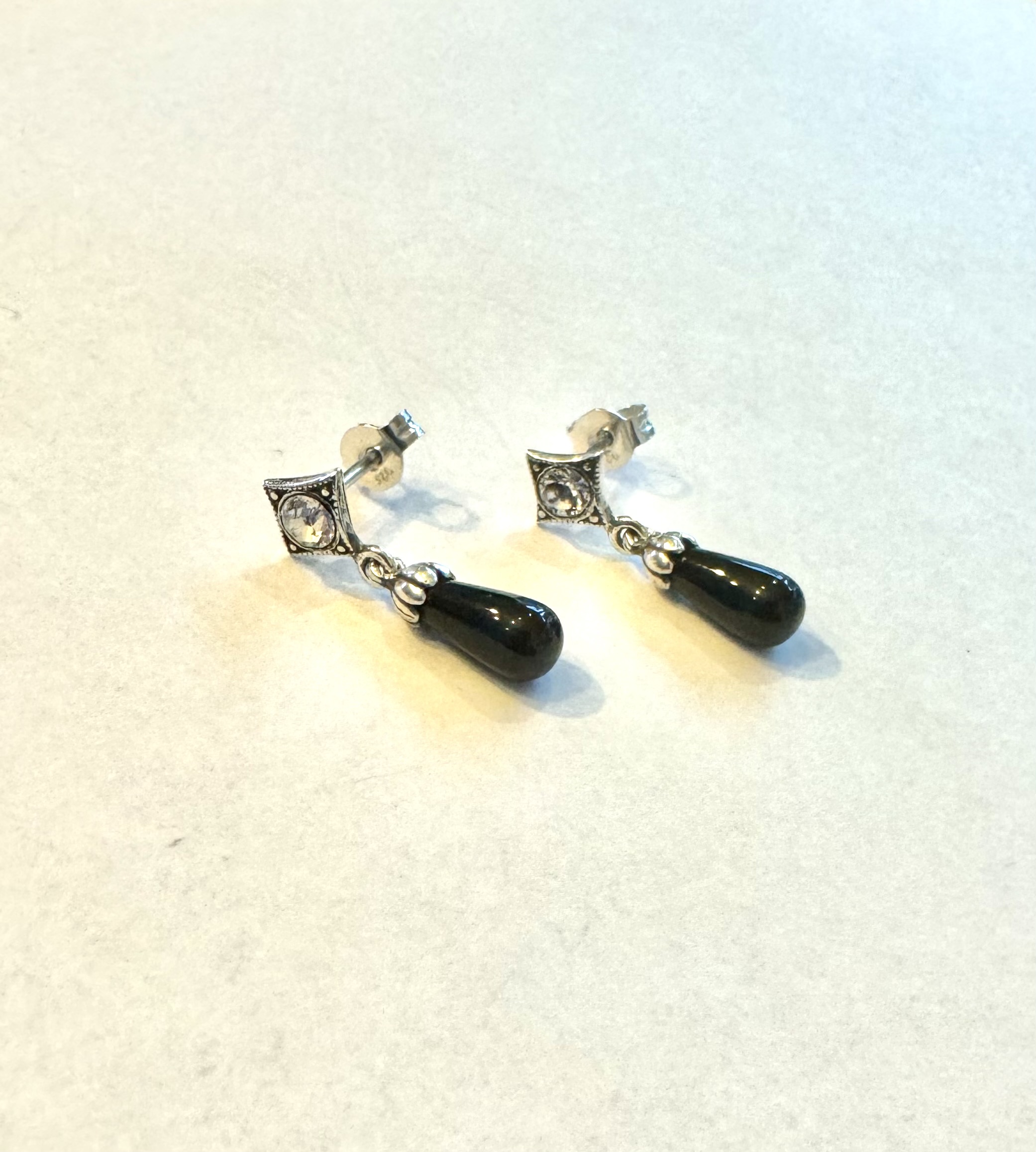 Zilver oorbellen Onyx