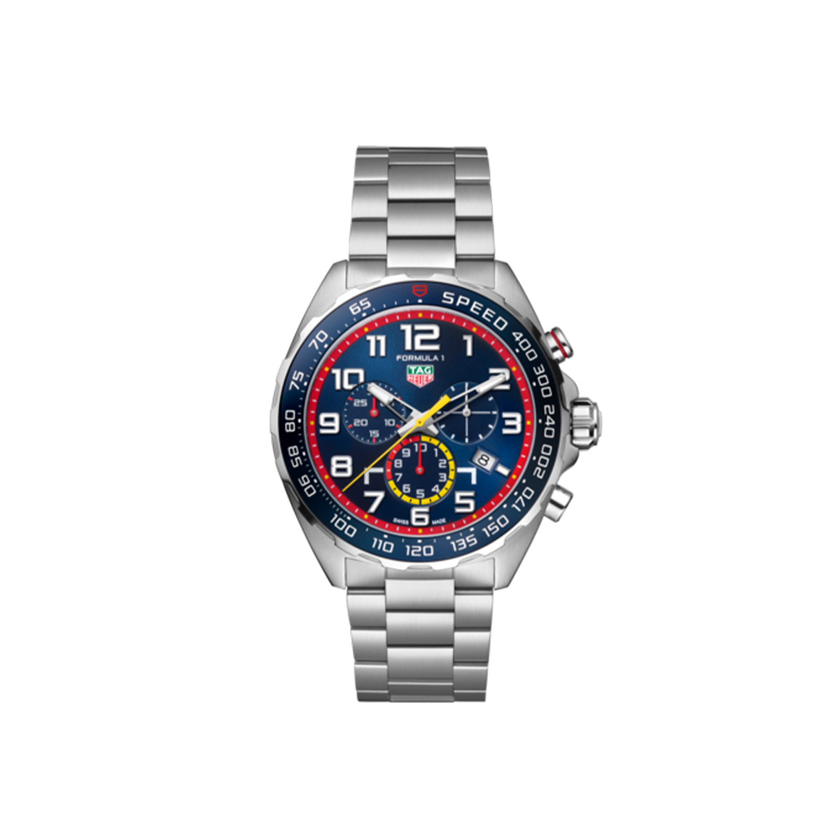 Dit TAG Heuer horloge behoort tot de Formula 1 collectie en is een Red Bull Racing Special Edition. 
Referentienummer: CAZ101AL.BA0842

De TAG Heuer Formula 1 Red Bull Racing Special Edition is onderdeel van een unieke samenwerking en is klaar om vooruit te brullen en het tempo te bepalen. Deze dynamische chronograaf is een passend eerbetoon aan twee energieke leiders in hun vakgebied en een echte uitdager.

Met een energieke blauwe wijzerplaat met highlights in rood en geel en een stevige stalen kast van 43 mm die bestand is tegen 200 m, staat deze chronograaf op poleposition. Dit dynamische horloge wordt beveiligd door een stalen band met TAG Heuer-gravering en een dubbel veiligheidssysteem en wordt geleverd met een pilotenverlenging. Klaar om te racen.

Deze Special Edition viert de samenwerking tussen TAG Heuer en Red Bull Racing met een unieke verpakking en een speciale gravering op de achterkant van de kast.