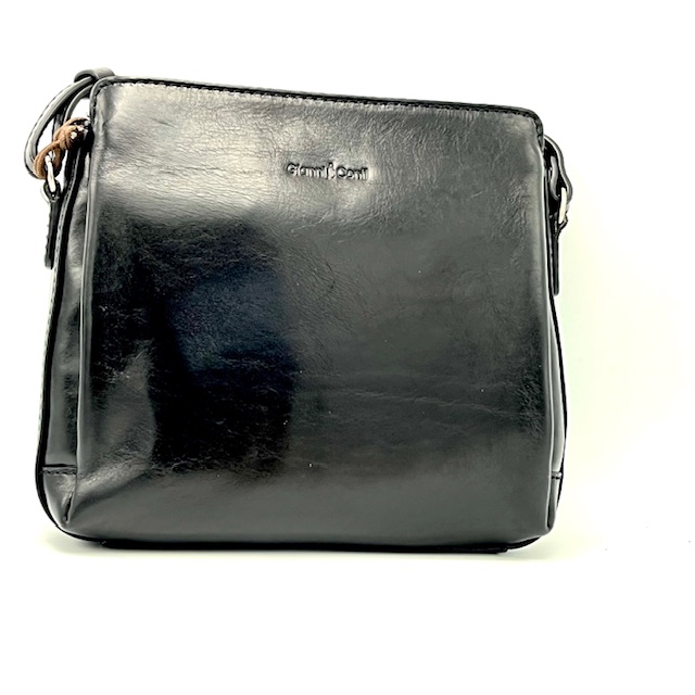 Top tas voorzien van drie binnen vakken onder de toprits.

Afmetingen:
Hoogte 20cm x breed 20cm x diep 9.5cm