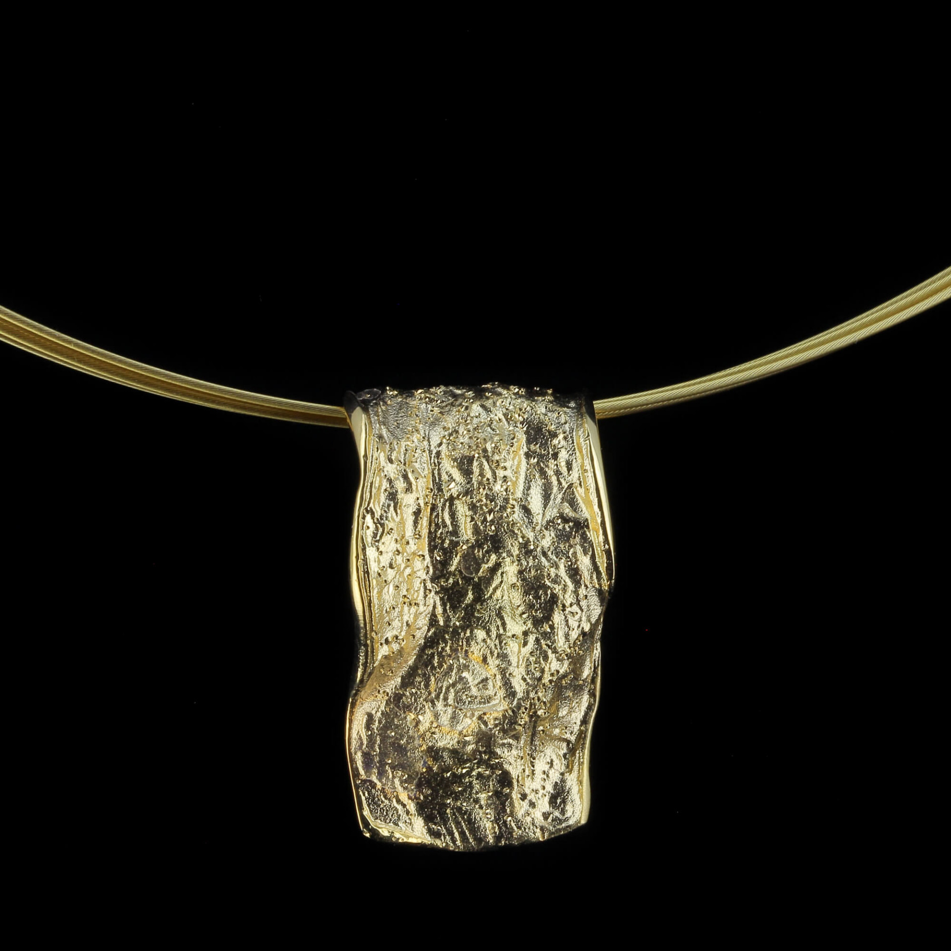 Sanjoya - Zilver vergulde glinsterende hanger, excl. collier