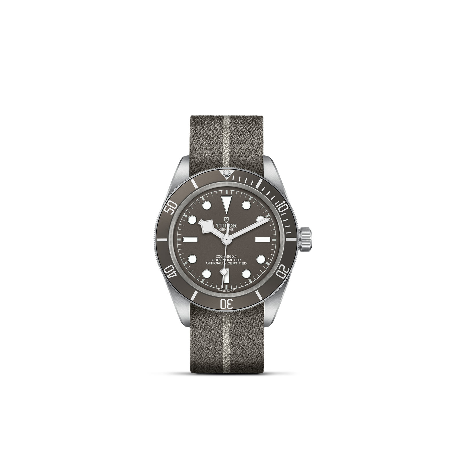 Dit Tudor horloge behoort tot de Tudor Black Bay collectie.
Referentienummer: M79010SG-0002
Calibre: MT5400 (COSC)