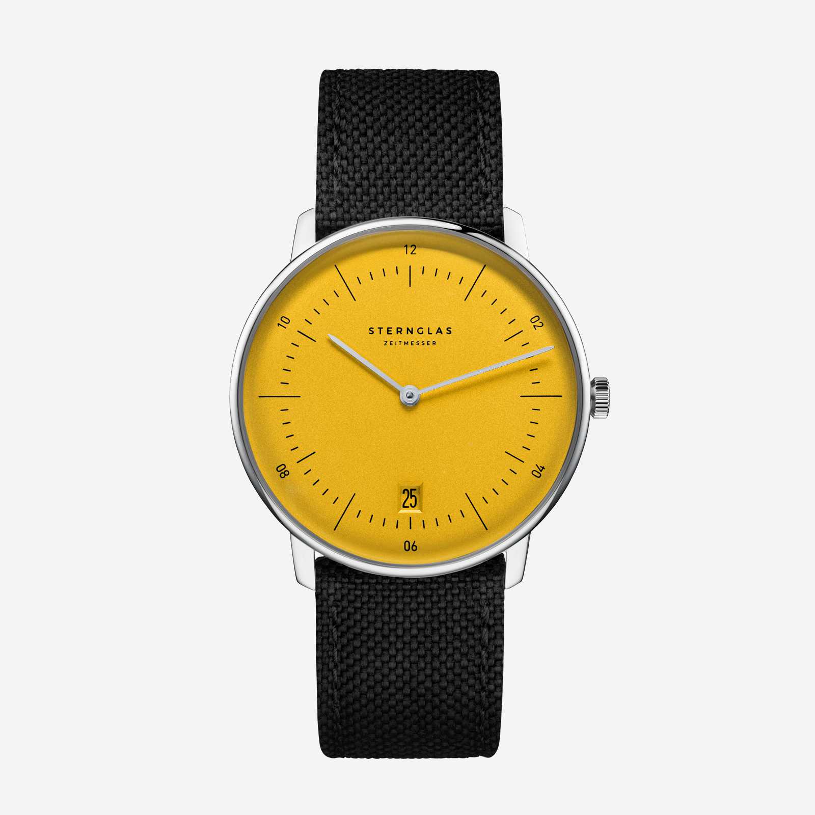 Van 13-11-24 t/m 2-12-24 BLACK FRIDAY korting (tot 33%) op alle Sternglas horloges!

Sternglas Naos horloge met zwarte lerenband (afbeelding heeft een canvas band) met gele wijzerplaat, datum en saffierglas