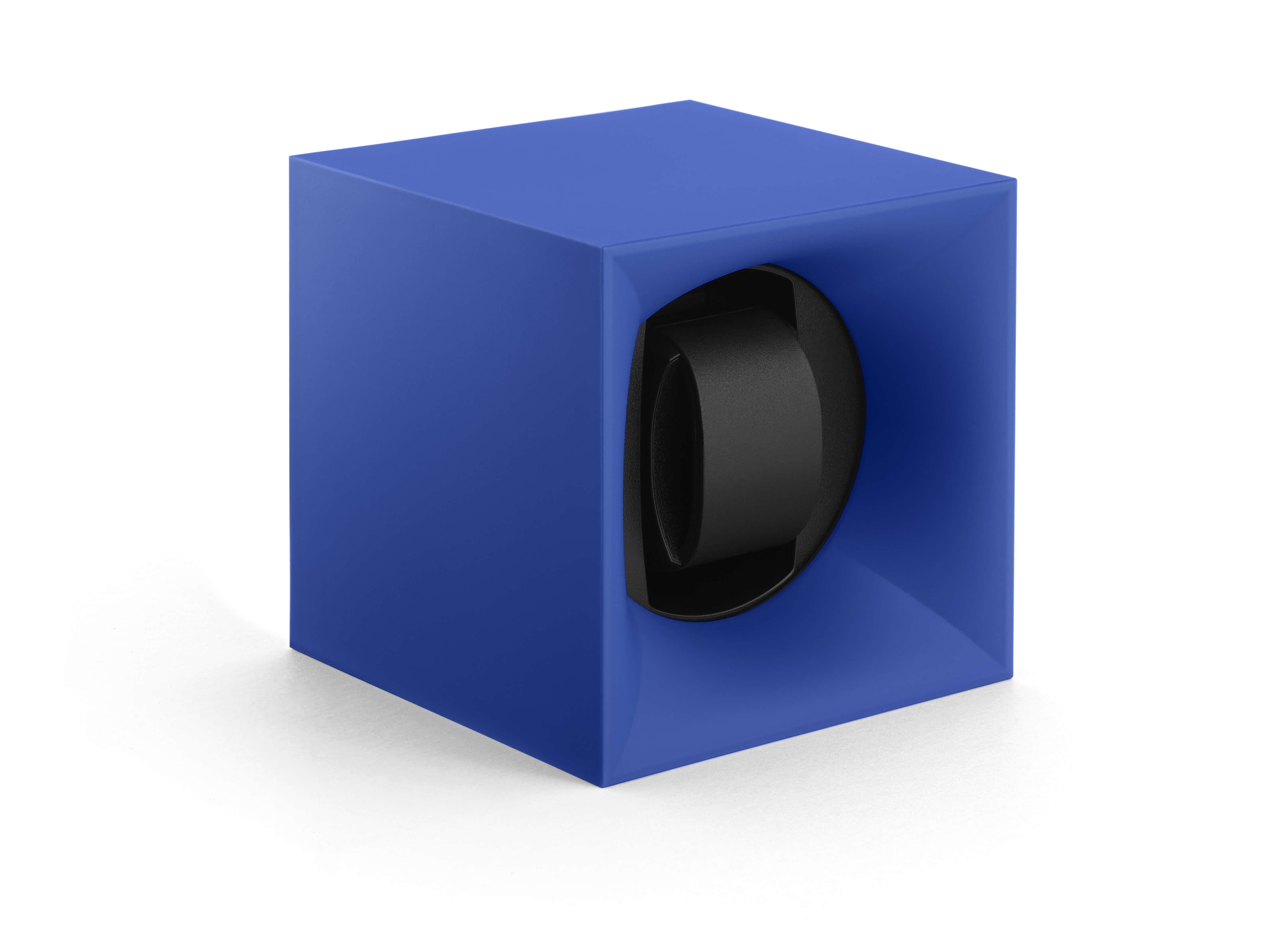De Swiss Kubik watchwinders worden geproduceerd in Geneve, Zwitserland. Naar Zwitserse maatstaven qua kwaliteit en vakmanschap wordt elke Swiss Kubik watchwinder geproduceerd, om de horloges van de beste Zwitserse horlogemerken te voorzien van energie. Een Swiss Kubik watchwinder is een staaltje techniek van de bovenste plank. De watchwinders voldoen voor alle automatische horloges van alle horlogemerken en bieden veel comfort, klasse en kwaliteit.