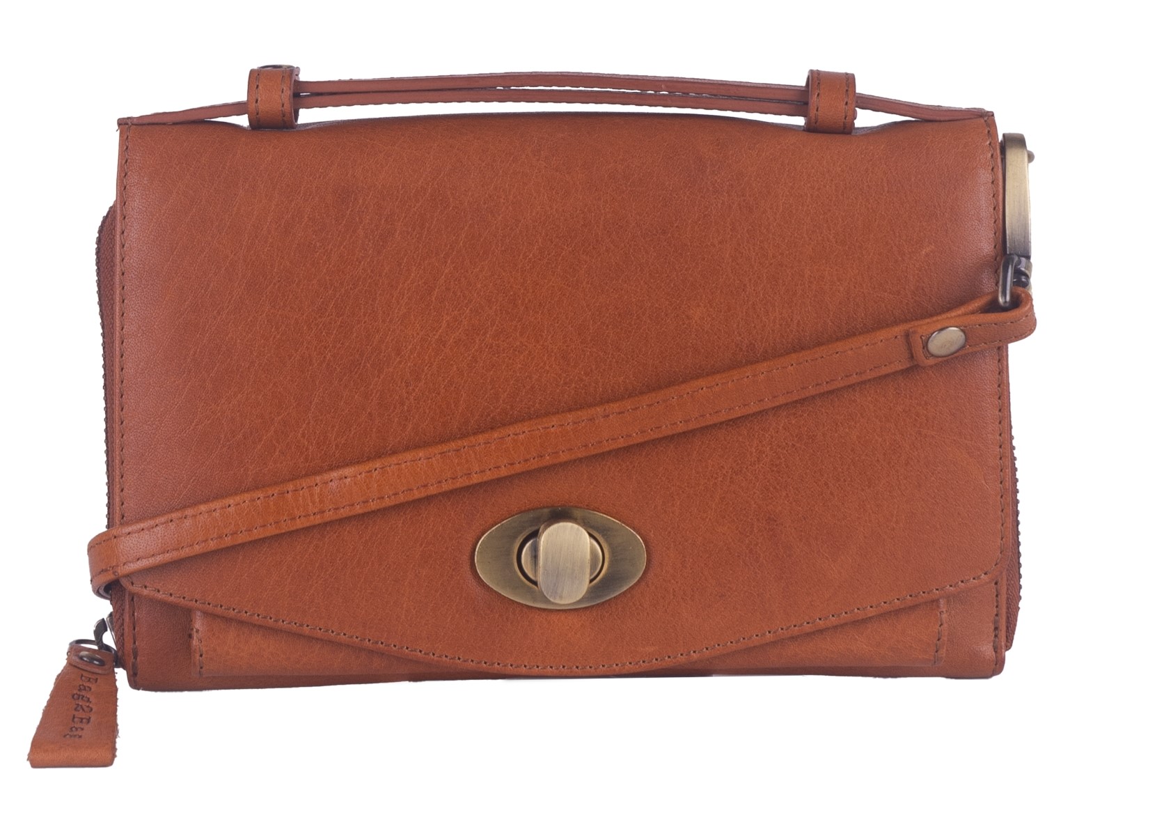 We are in love………
Wat een beauty is dit tasje.
Heel veel vakjes waardoor heel veel mogelijkheden.
In de vakken zijn natuurlijk ook weer de pasjes houders te vinden.
Een lange verstelbare schouderband is natuurlijk ook een must bij deze tas.
Bovenop de tas zit een handvat, leuk als handtas te dragen, wil je hem cross body, klap je het handvat gewoon weer in, is dat niet handig?
Door de mooie draaiknop is het echt een hele vrouwelijke charmante tas.
Verkrijgbaar in 3 kleuren
Zwart
Cognac
Grey/Taupe
Afmeting: 22x13x4cm.