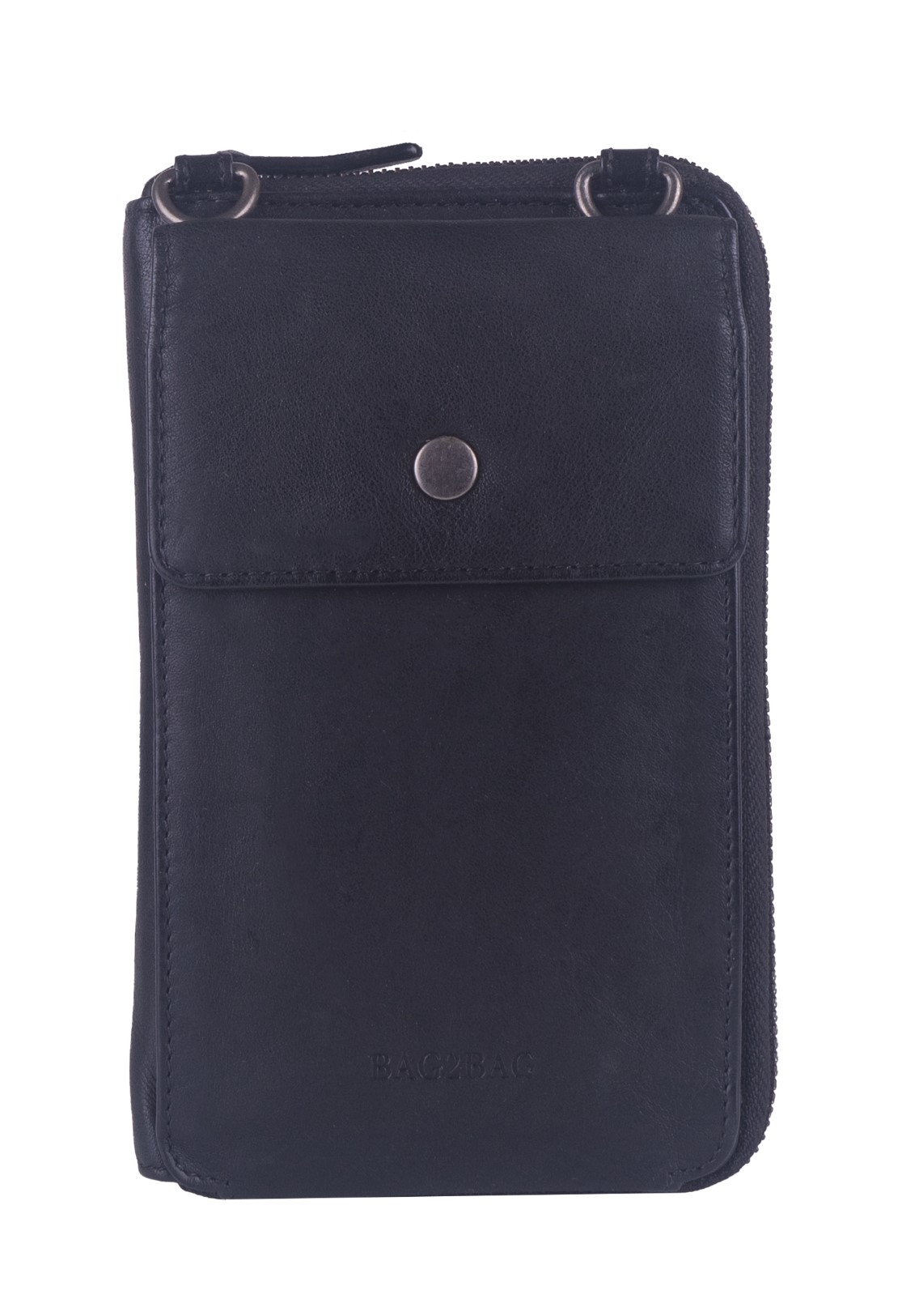 Super leuke wallet met een extra ruim telefoon vak aan de voorkant.
Binnenin is de wallet ook echt super handig voor pasjes, briefgeld en eventueel je paspoort.
Aan de achterkant zit een vakje voor je kleingeld.
Verkrijgbaar in 3 kleuren.
Black.
Cognac.
Camel.
Afmeting: 20x15x4cm.