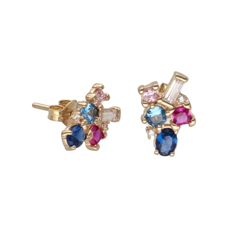 Deze oorhangers zijn van het merk Swing Jewels. Het is een damessieraad.