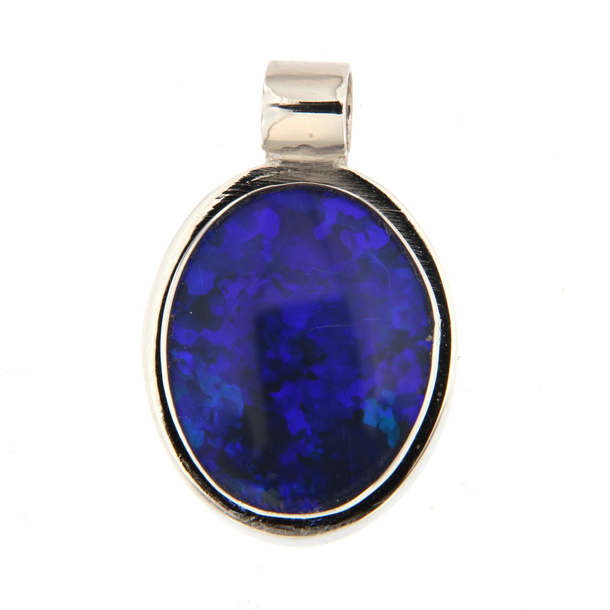 witgouden hanger met een boulder opaal (australië) zwart met blauwe schijn