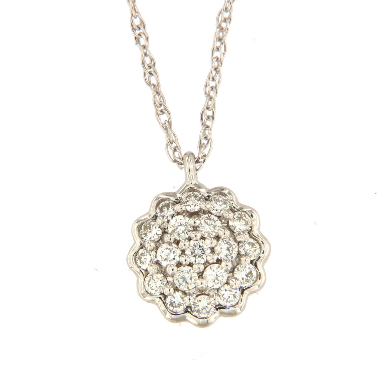 mooie hanger in 18 kt goud met 0.15ct briljant 
ketting in wit goud inbegrepen