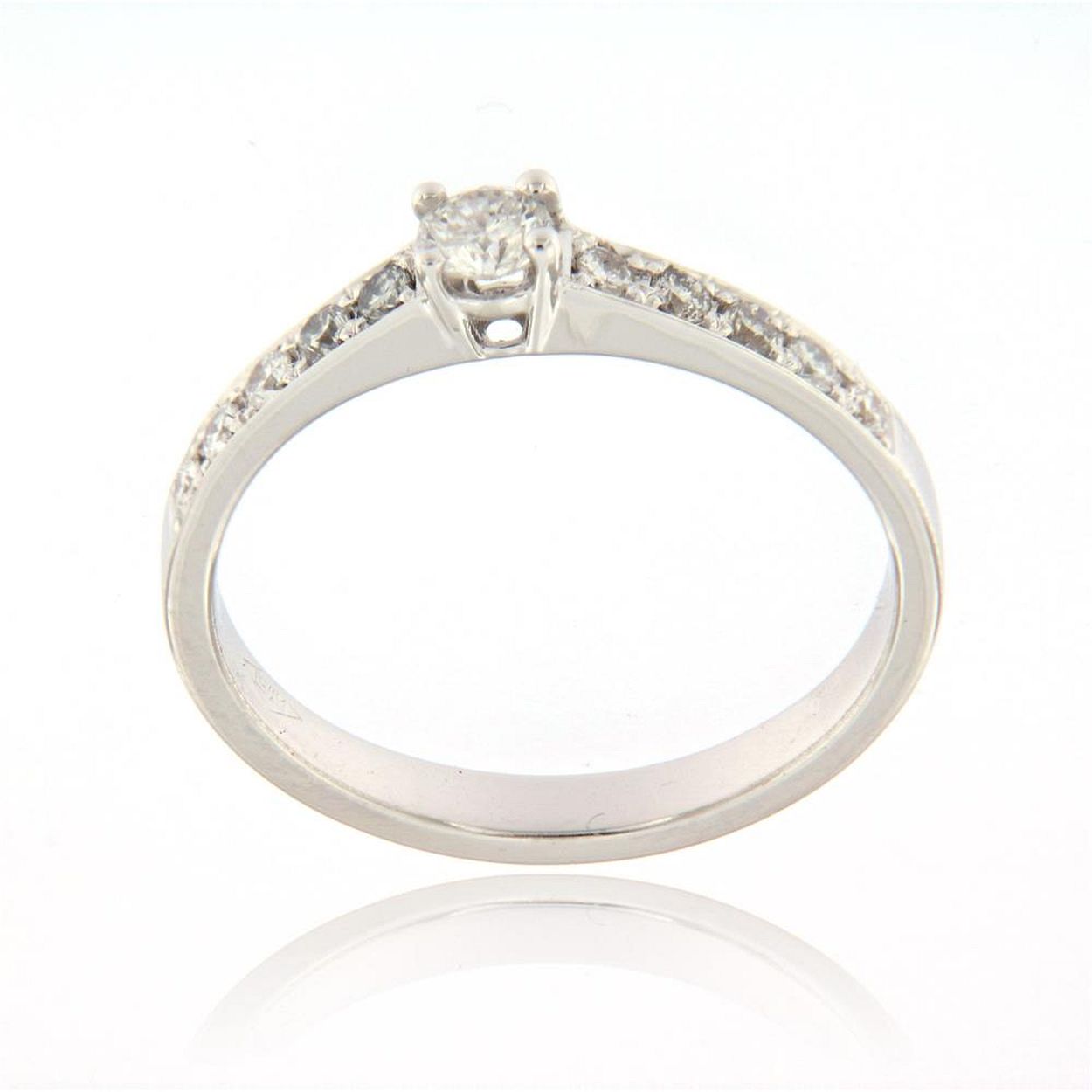 18kt witgouden ring met briljant 0.36ct