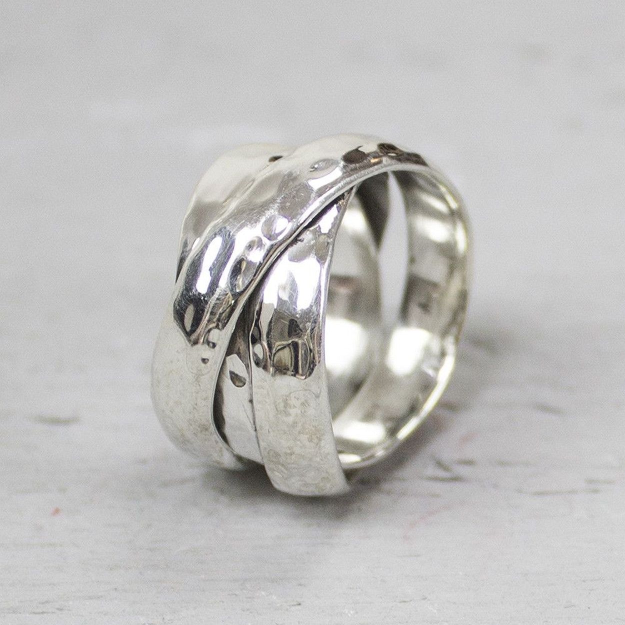 Ring zilver met hamerslag
