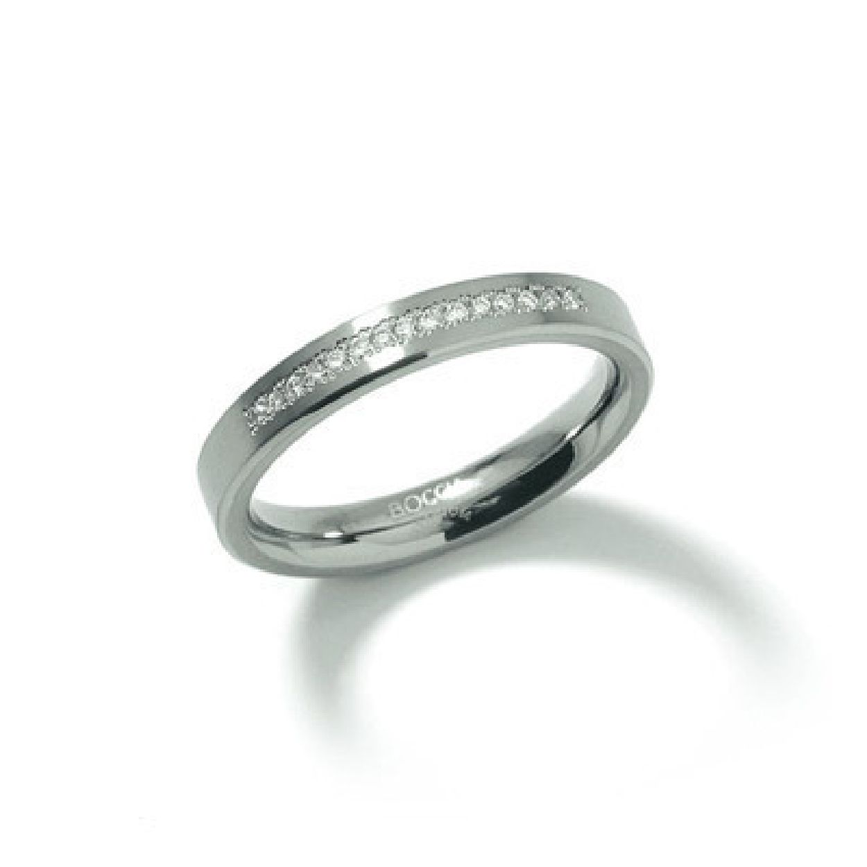 Dit is een ring van het merk Boccia Titanium
