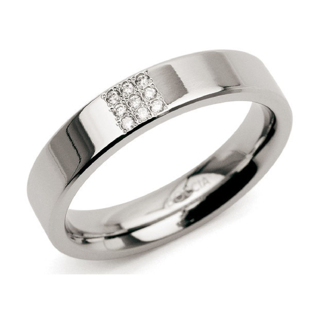 Dit is een ring van het merk Boccia Titanium