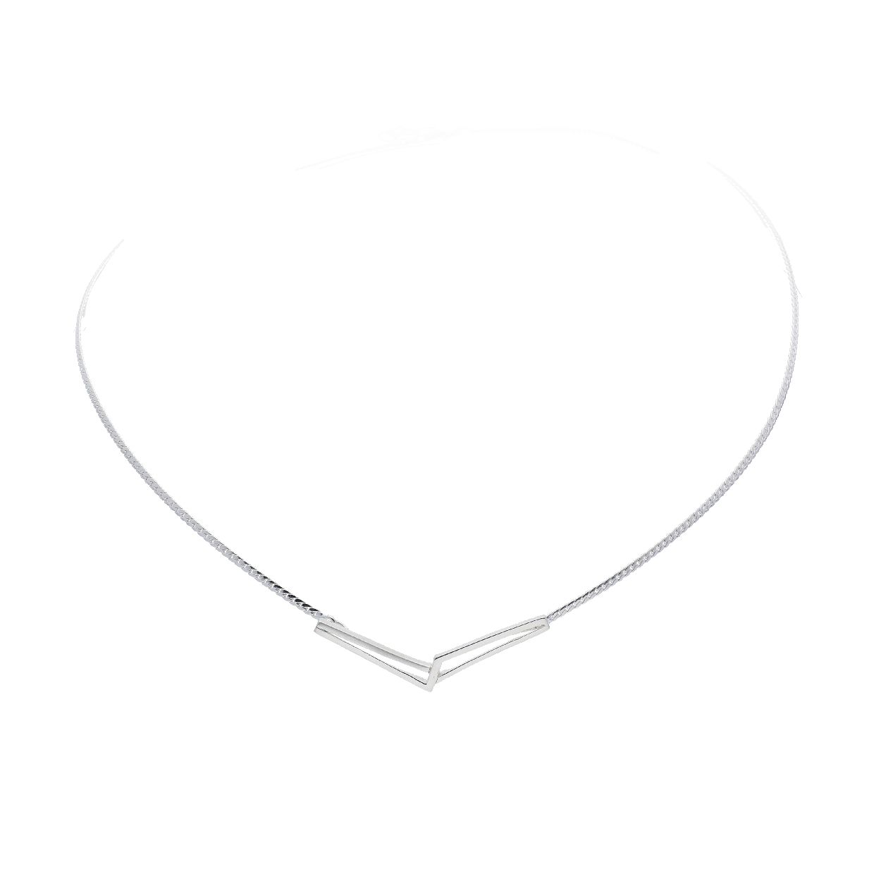 Deze collier is van het merk van Leeuwen. Het is een damessieraad gemaakt van zilver. De collier is zilverkleurig van kleur.
De verdere specificaties van de collier zijn als volgt:
Soort bewerking: gematteerd
Lengte: 45
Steensoort: Geen edelsteen
Steenkleur: Geen steen