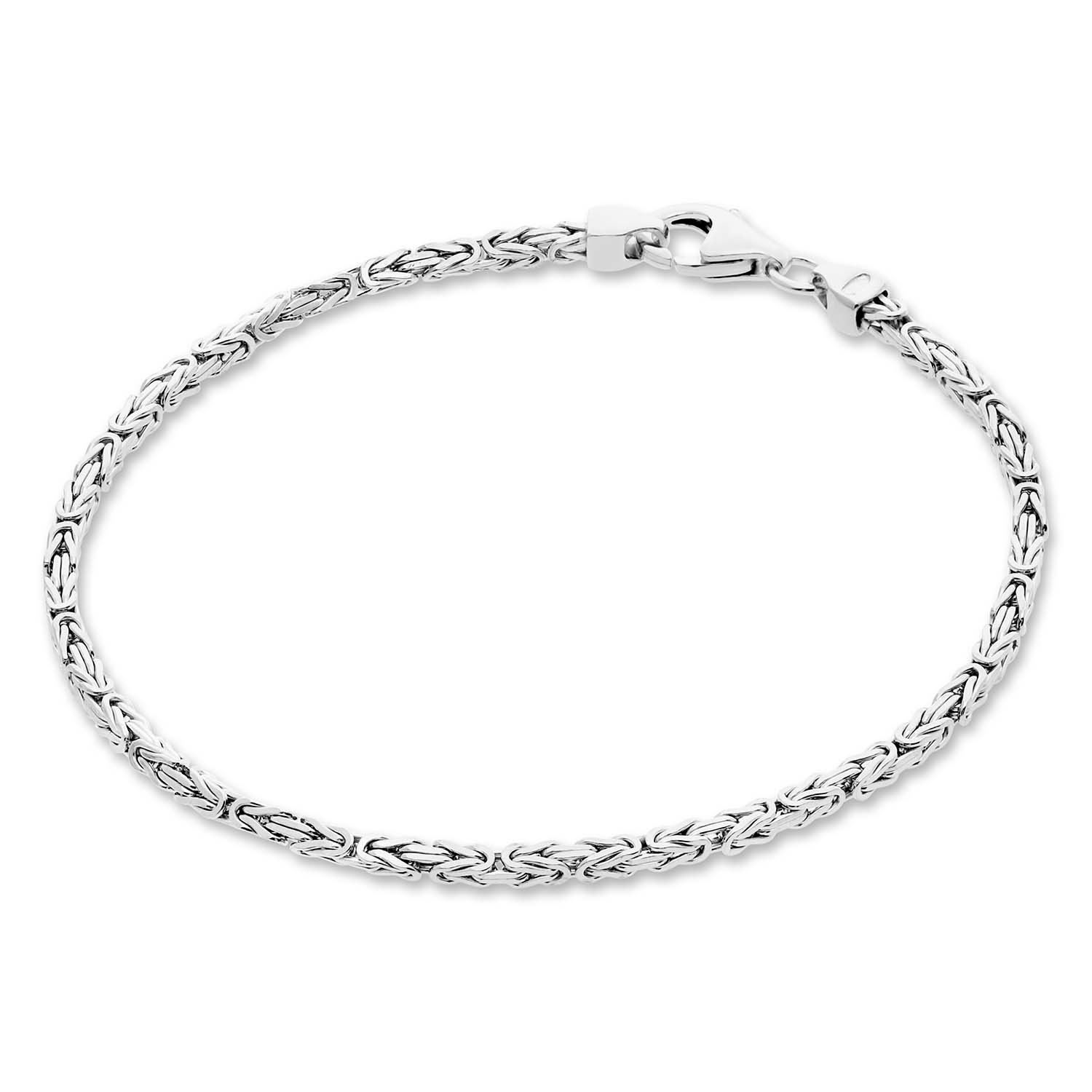 Deze armband van Glow is een mooie toevoeging aan je sieradencollectie! De armband is gemaakt van 925 sterling zilver en heeft een dikte van 4,5mm. Combineer deze armband met andere zilveren armbanden uit de Glow collectie voor een complete look.

GLOW
Benadruk jouw stijl met de verfijnde sieraden van GLOW en laat je inspireren door de uitgebreide collectie 14 karaats gouden sieraden van de hoogste Europese kwaliteit. Ontworpen om elke dag te dragen. Naast tijdloze ontwerpen bestaat de collectie ook uit hippe sieraden; zoals minimalistische gouden kettingen en afische oorknopjes. Wil je een beetje extra stralen? Kies dan voor flonkerende zirkonia of ga voor luxe met onze geraffineerde diamanten sieraden.
  
  Specificaties
  - 104.1366.19
  - Armband
  - 925 sterling zilver
  - Lengte: 19cm