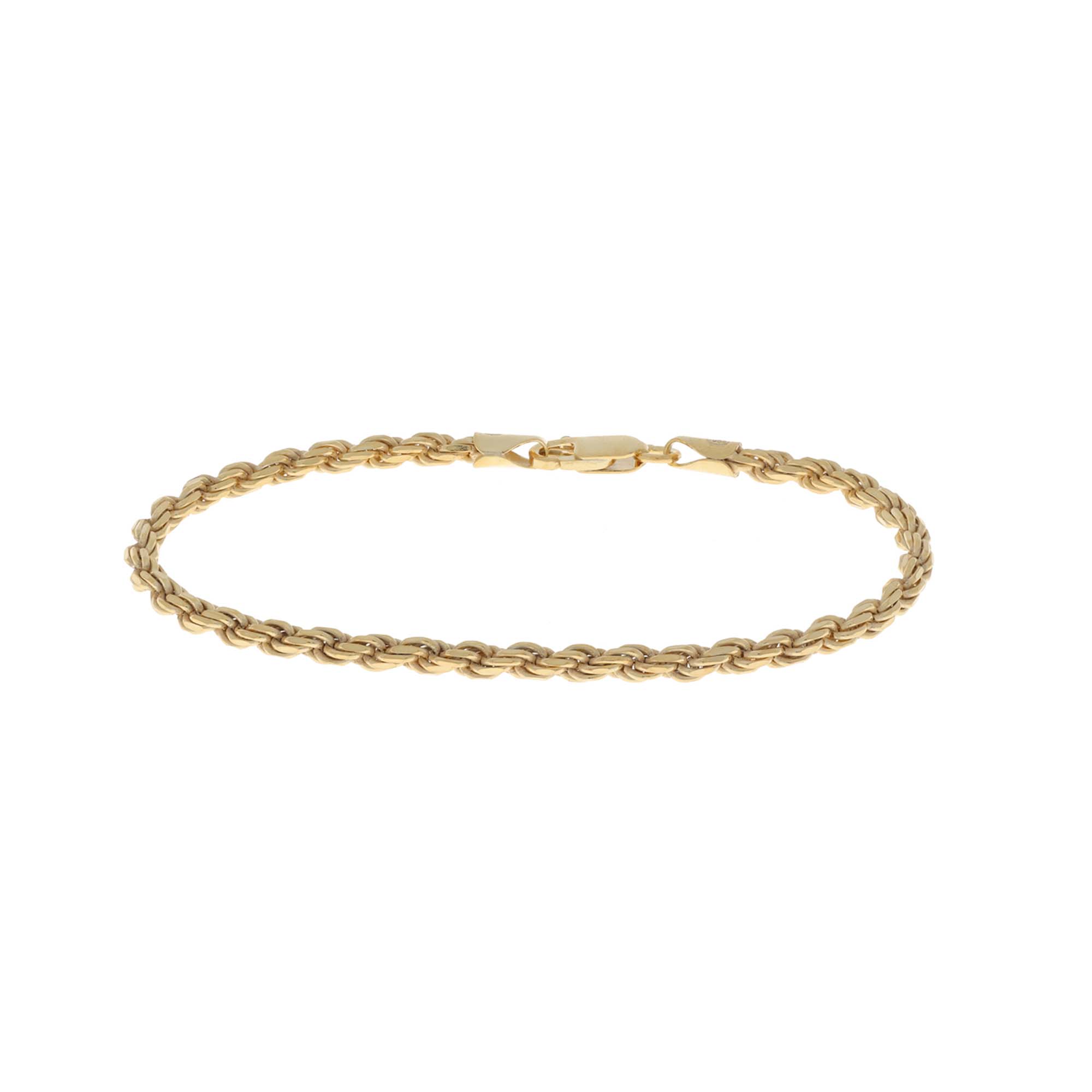 Creeër de perfecte look met deze schakelarmband van Glow! De armband is gemaakt van 925 sterling zilver en heeft een lengte van 18cm. Draag de armband is combinatie met meerdere armbanden uit de Glow collectie voor een feestje om je pols.

GLOW
Benadruk jouw stijl met de verfijnde sieraden van GLOW en laat je inspireren door de uitgebreide collectie 14 karaats gouden sieraden van de hoogste Europese kwaliteit. Ontworpen om elke dag te dragen. Naast tijdloze ontwerpen bestaat de collectie ook uit hippe sieraden; zoals minimalistische gouden kettingen en afische oorknopjes. Wil je een beetje extra stralen? Kies dan voor flonkerende zirkonia of ga voor luxe met onze geraffineerde diamanten sieraden.
  
  Specificaties
  - 104.8102.18
  - Armband
  - 925 sterling zilver met gouden laagje
  - Lengte: 18cm