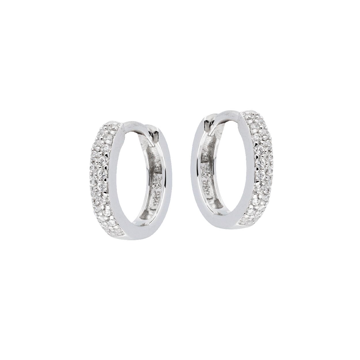 Deze oorringen zijn van het merk van Leeuwen. Het zijn oorringen voor dames gemaakt van zilver. De oorringen zijn zilverkleurig van kleur.
De verdere specificaties van de oorringen zijn als volgt:
Soort bewerking: gerhodineerd
Lengte: 13
Steensoort: Zirkonia
Steenkleur: Transparant