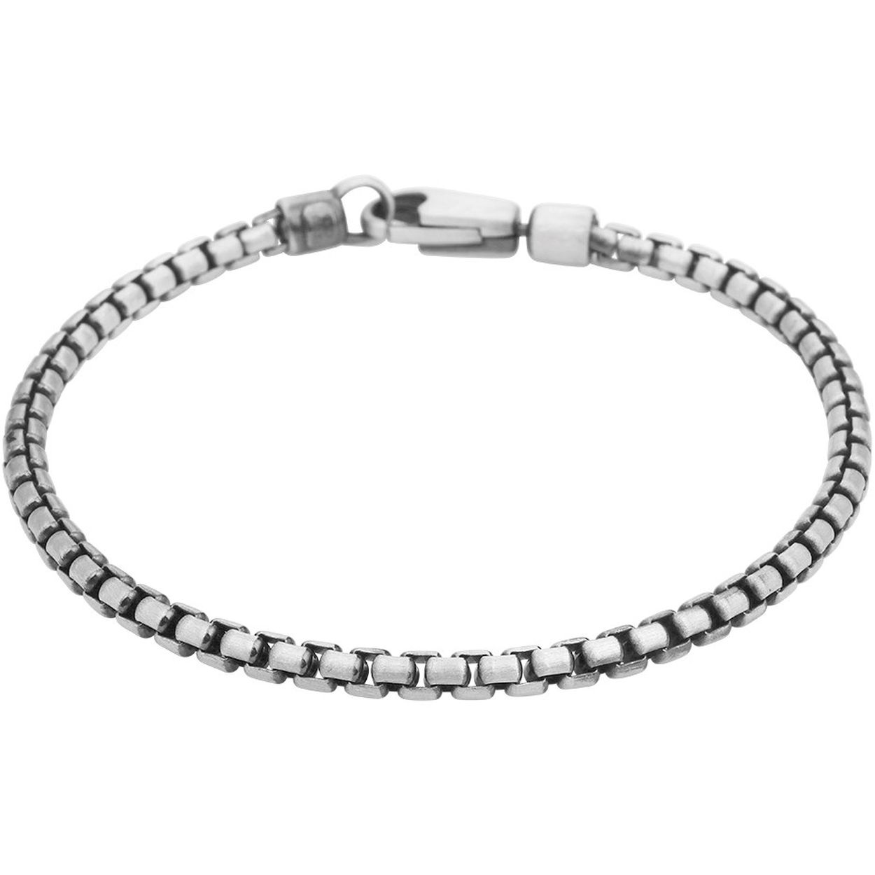 Geoxideerd 925 zilveren armband met een schakelbreedte van 3.5mm. De armband heeft een draaglengte van 20cm en is uitgevoerd met een stevige karabijn sluiting.