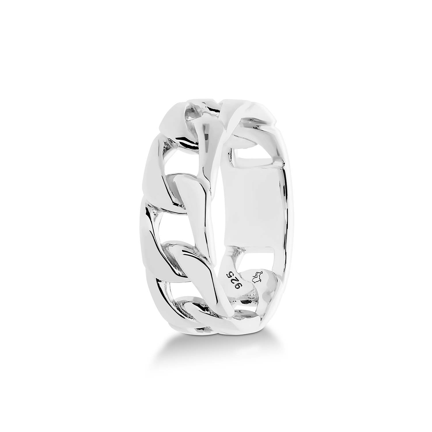 Dit is een ring van het merk GLOW. Zilveren ring met gourmetschakels