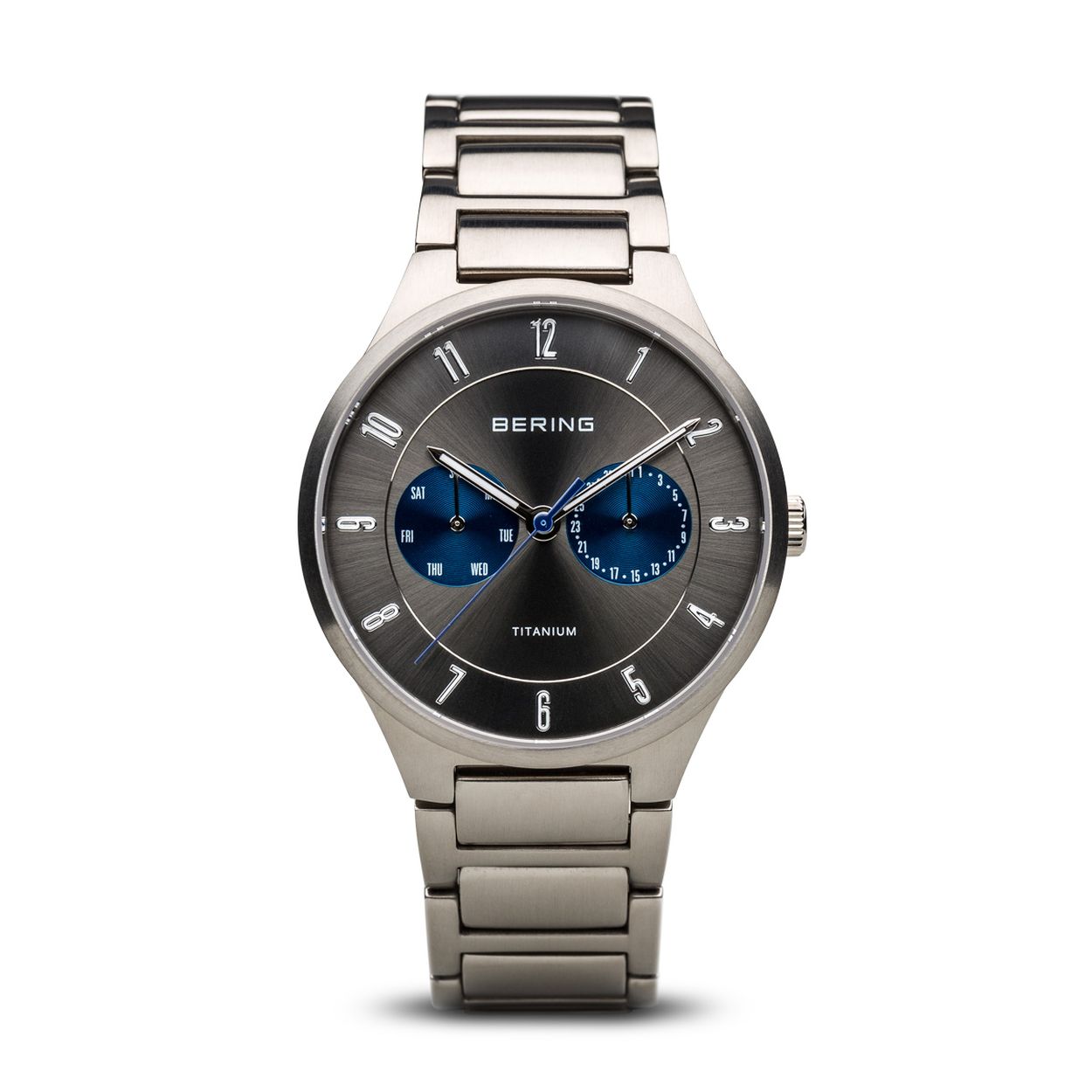 Dit prachtige Bering horloge is gemaakt van Titanium en wordt gedragen door heren.