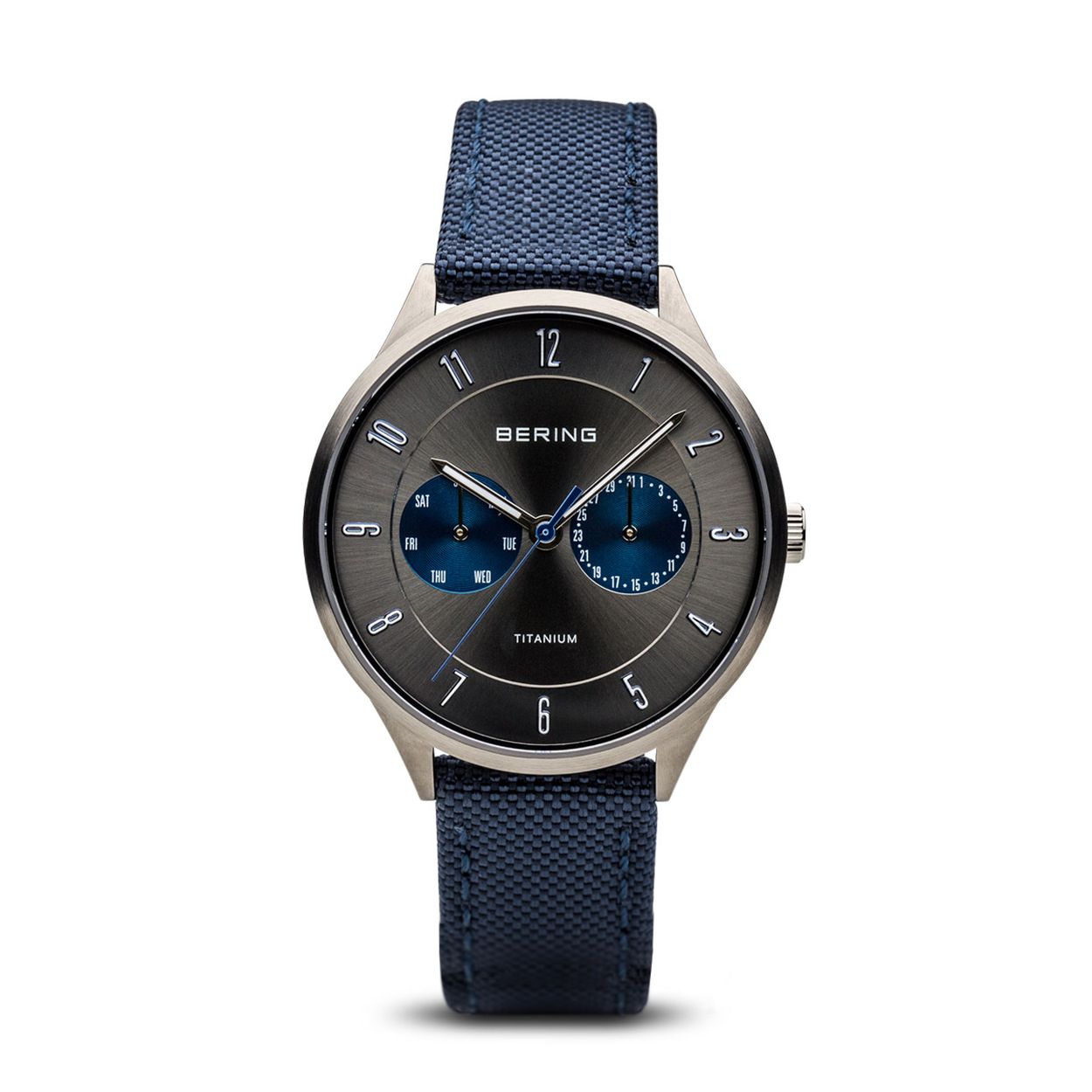 Dit prachtige Bering horloge is gemaakt van Titanium en wordt gedragen door heren.
