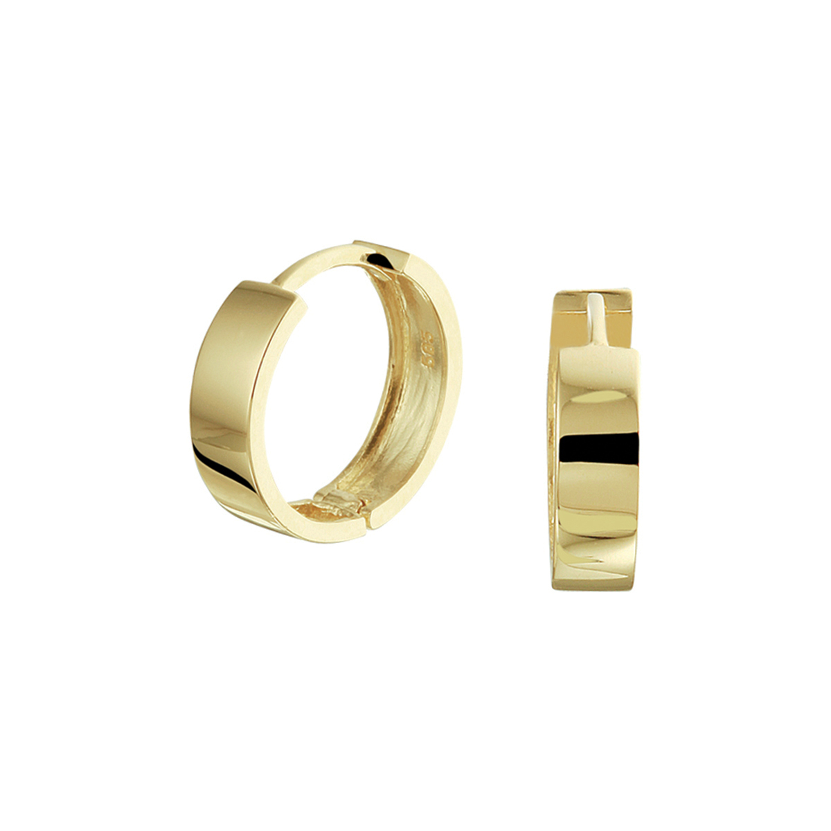 Klassieke 14k geelgouden oorringen met scharnier, met een afmeting van 12x3mm uitgevoerd met een stevige scharnier sluiting. Door het simplistische design zijn deze oorringen perfect te combineren met andere sieraden uit onze collectie of vanuit je eigen sieraden stash.
