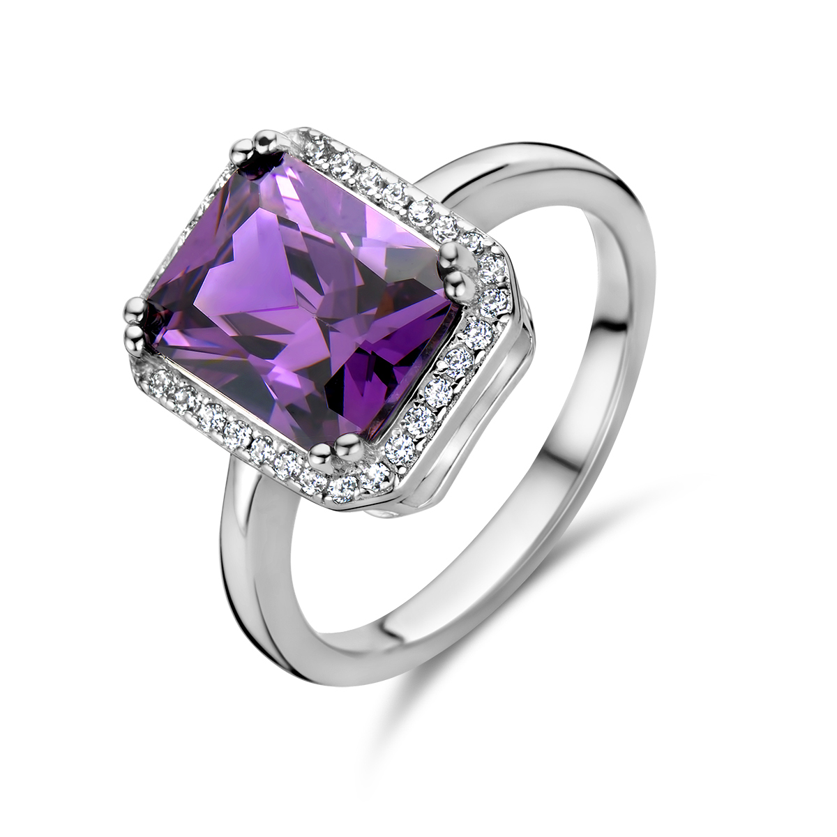 Gerhodineerd 925 zilveren ring uitgevoerd met zirkonia. De ring heeft ene breedte van 12.5mm.