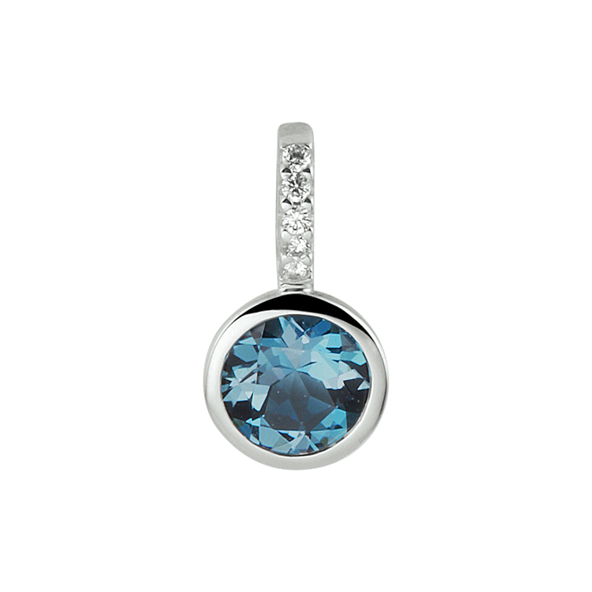 14k Witgouden hanger uitgevoerd met schitterende London blue topaas en een diamant rij. De hanger heeft een totale hoogte van 11.5mm.