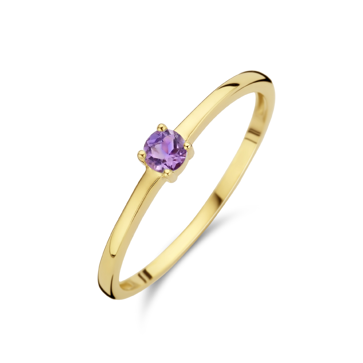 14k Geelgouden ring uitgevoerd met een schitterende lichtpaars amethist. De ring heeft een breedte van 3mm.