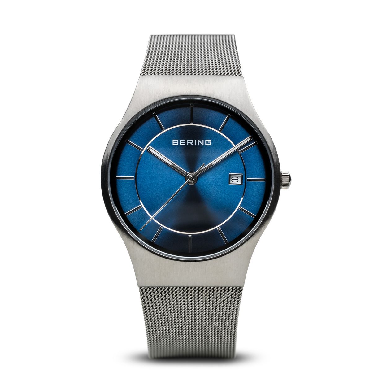 Dit Bering horloge heeft een prachtige klassieke uitstraling. Het horloge is gemaakt van edelstaal en wordt gedragen door heren.