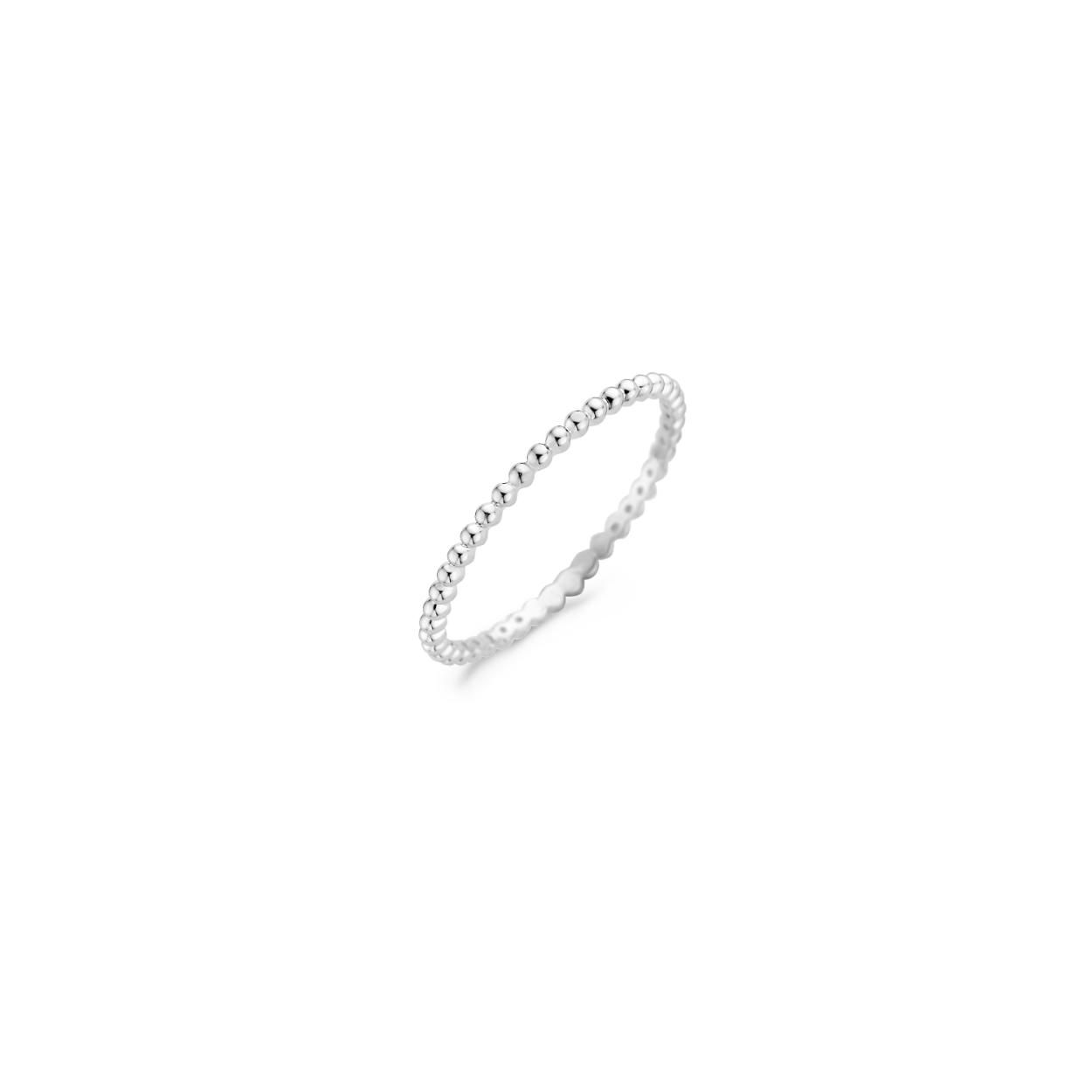 The chance to Blush 
Blush Jewels worden met zorg, liefde en oog voor detail gemaakt van 14 karaat goud. 
Playful elegance. Een trendy aanschuifring van Blush Sieraden. Combineer deze Blush aanschuifring met je meest favoriete Blush ringen tot combinaties die passen bij het moment. 
Deze 1,3 milimeter slanke witgouden Blush ring { 1195WGO } is gemaakt van glanzende 14 karaat gouden bolletjes. Draag deze ring met andere witgouden ringen of combineer de Blush bolletjesring met rosegouden en een geelgouden aanschuifring voor een bicolor of tricolor effect. 
Blush Jewels worden geleverd in een Blush cadeauverpakking. 
From the heart