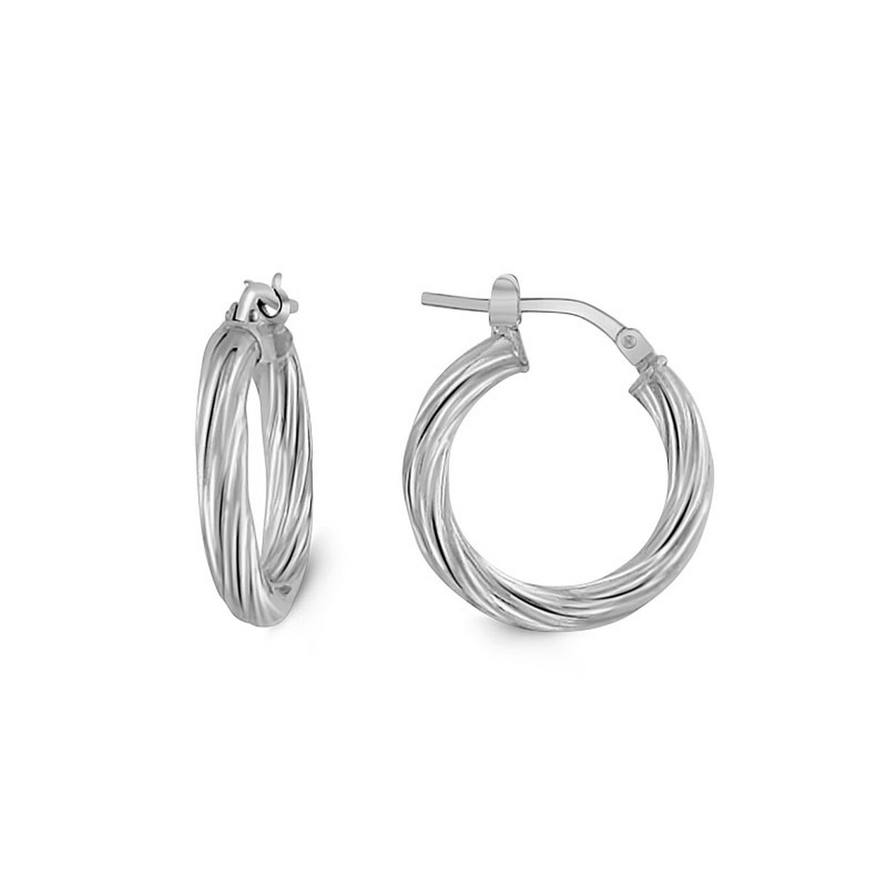 Deze oorringen zijn van het merk My iMenso. De oorringen zijn zilver van kleur.
