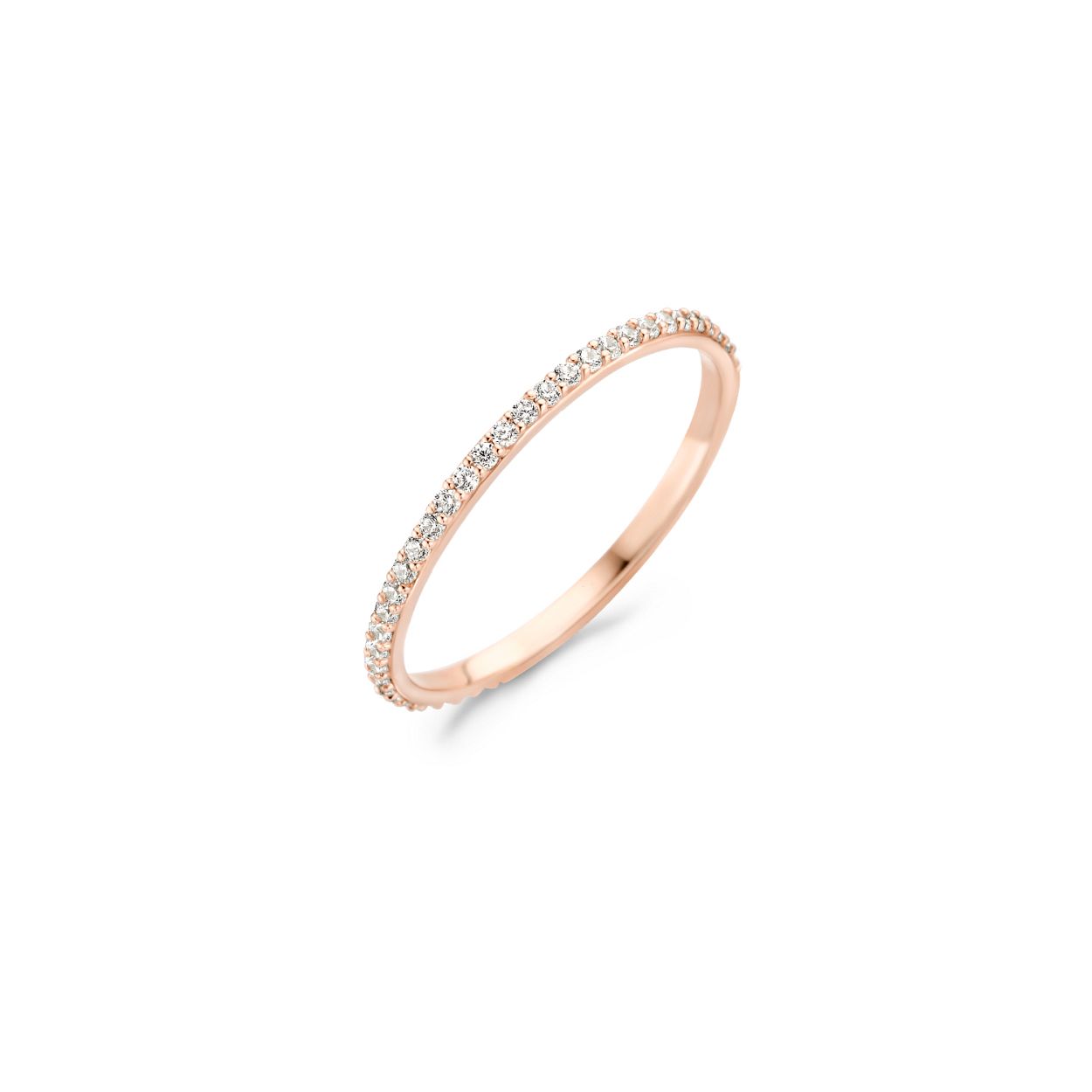 Blush Jewels worden met zorg, liefde en oog voor detail gemaakt van 14 karaat goud. Never out of style. De briljant geslepen Zirkonia's in de deze rose gouden ring { 1201RZI } zijn gezet in een pave zetting. De perfect aansluitende stenen zorgen voor een mooi sprankelend effect om de vinger. De rose gouden ring is verrijkt met witte Zirkonia's waardoor de ring een bicolor uitstraling krijgt. Hierdoor kun je de ring perfect combineren met zowel witgouden als rose gouden Blush sieraden. Draag je hem op zichzelf, dan is deze slanke Blush ring een elegante blikvanger.