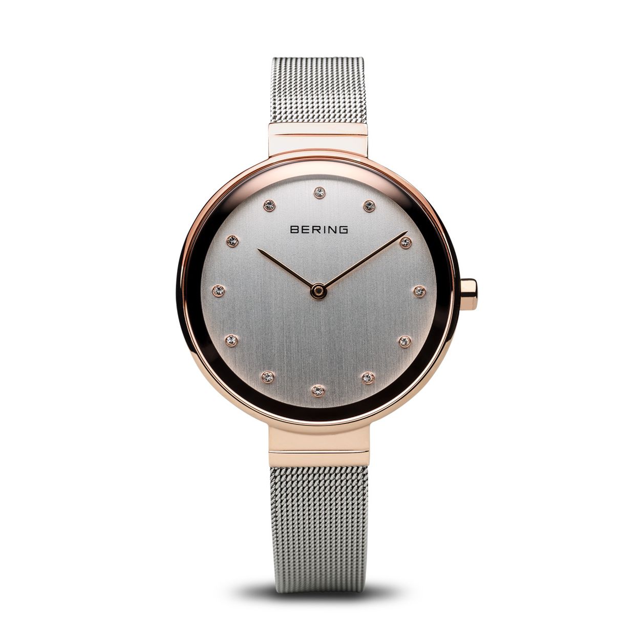 Dit Bering horloge heeft een prachtige klassieke uitstraling. Het horloge is gemaakt van edelstaal en wordt gedragen door dames.