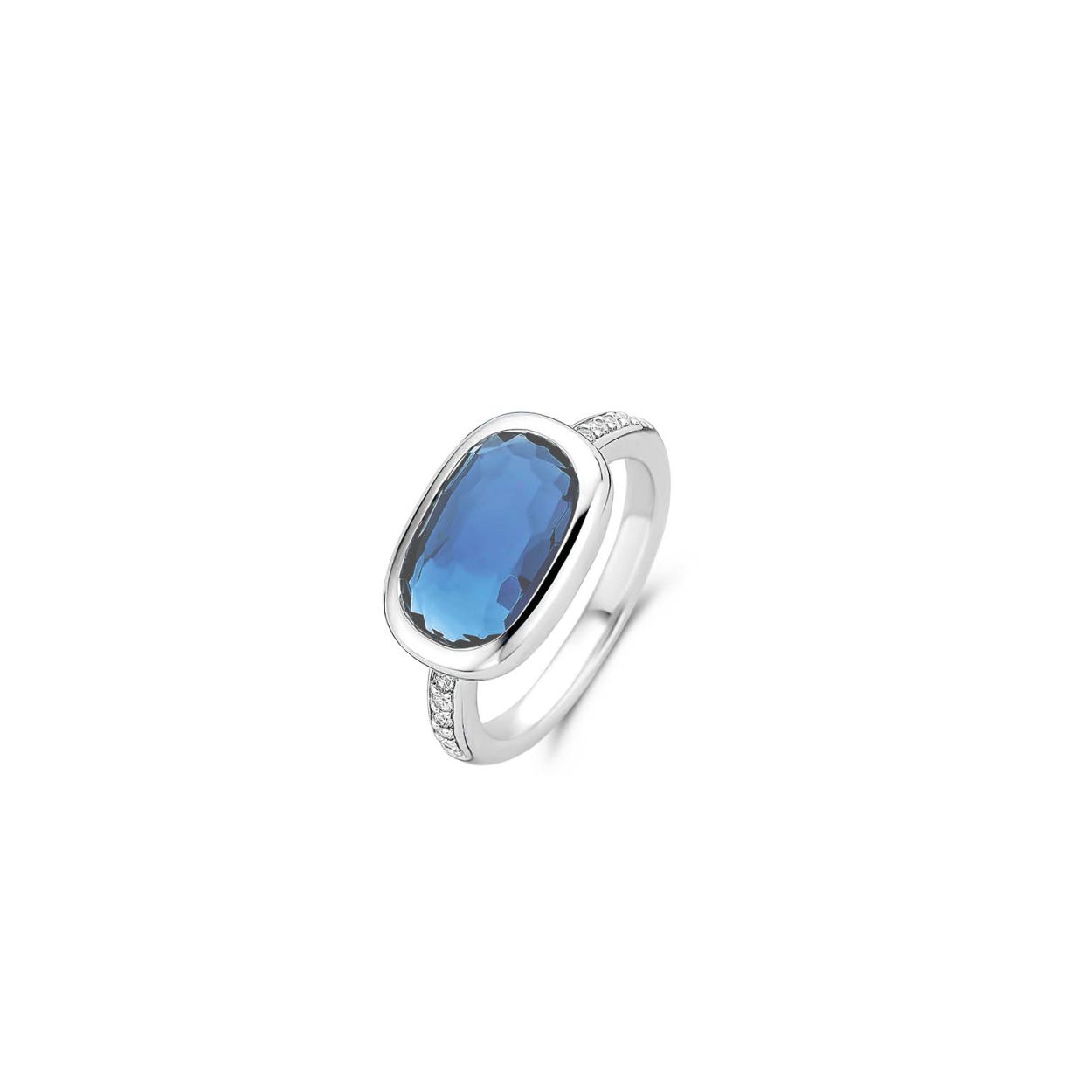 De TI SENTO - Milano Ring 12139DB is gemaakt van Zilver . De kleurstelling van deze ring is Blauw. Alle TI SENTO - Milano producten worden geleverd in een luxe geschenkverpakking.