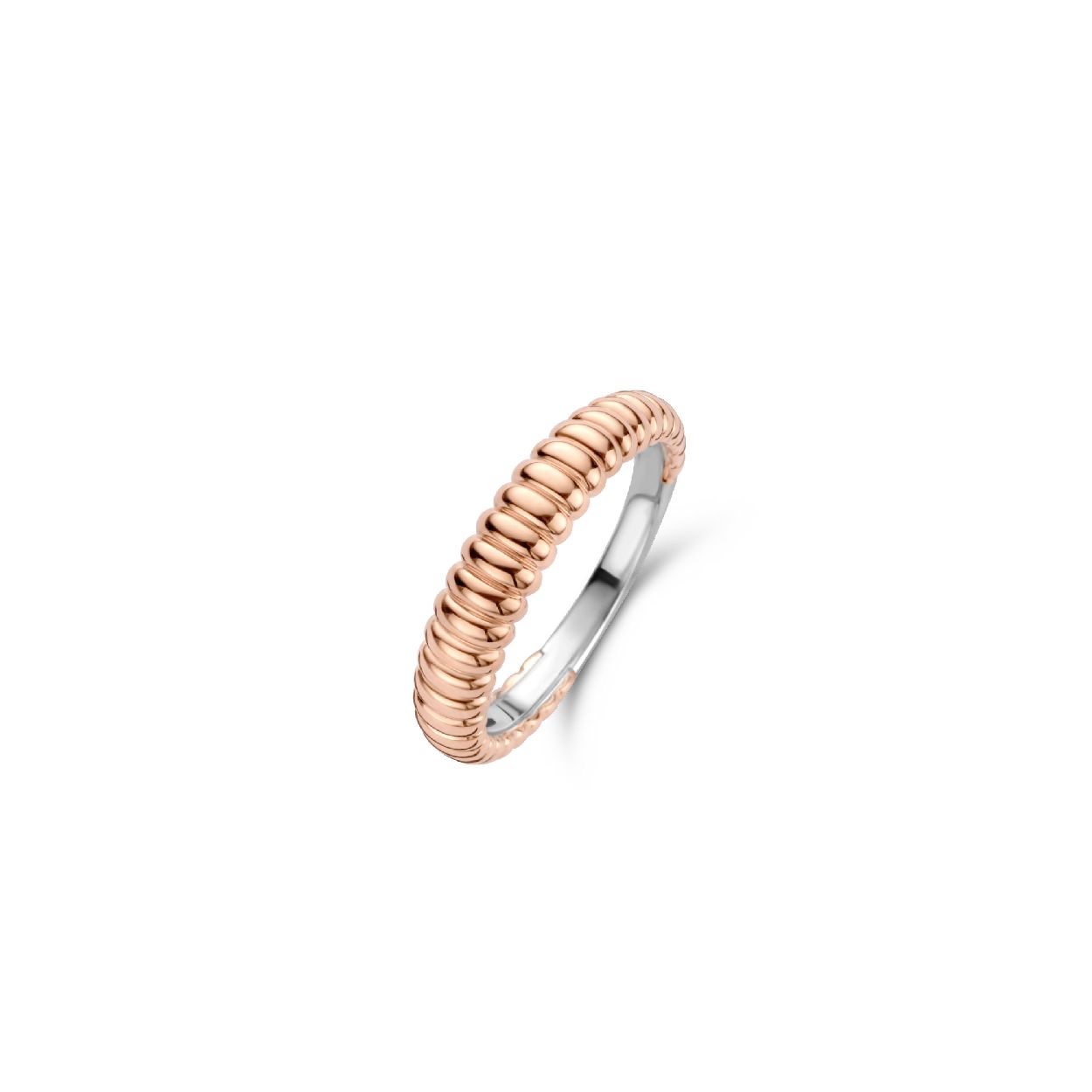 Dit is een Ring van het merk TI SENTO Milano. Dit sieraad heeft de volgende kleur: Zilver ros� verguld