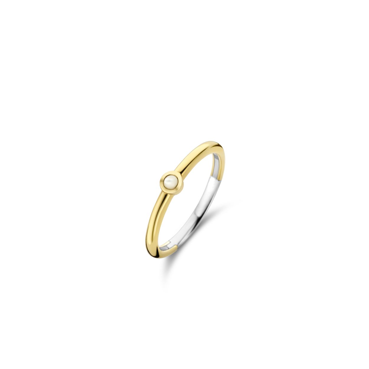 De TI SENTO - Milano Ring 12253MW is gemaakt van Zilver gold plated. De kleurstelling van deze ring is Parelmoer. Alle TI SENTO - Milano producten worden geleverd in een luxe geschenkverpakking.