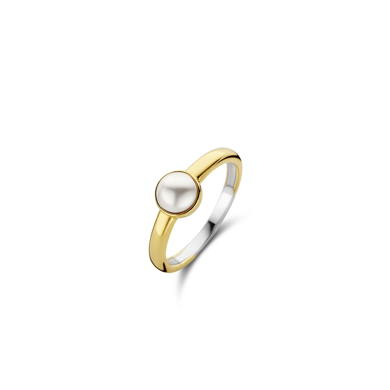 De TI SENTO - Milano Ring 12254YP is gemaakt van Zilver gold plated. De kleurstelling van deze ring is Wit (Letter). Alle TI SENTO - Milano producten worden geleverd in een luxe geschenkverpakking.