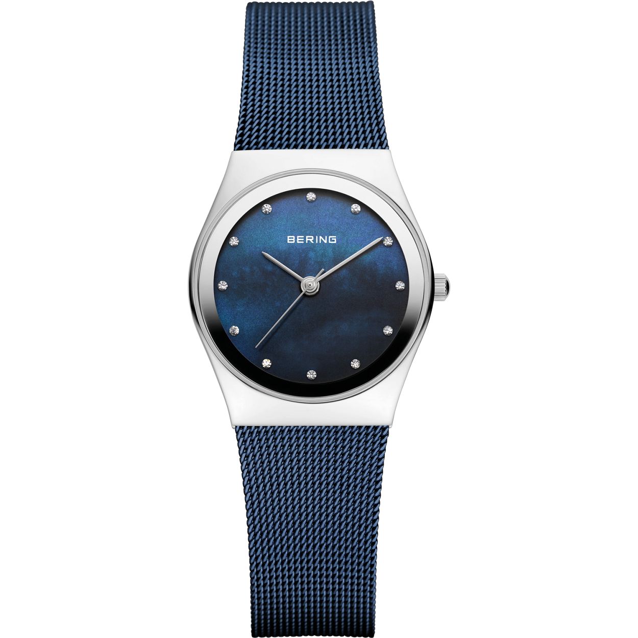 Dit dameshorloge is van het merk Bering. Het is een horloge gemaakt van edelstaal. De diameter van de kast is 27 mm en de kast is 5 mm dik.
De verdere specificaties van het horloge zijn als volgt:
Glassoort: saffier
Kastmateriaal: edelstaal
Waterdichtheid: 3 ATM
Techniek: quartz
Bandlengte: 188
Bandmateriaal: Milanees
Bandkleur: Blauw
Kastkleur: Zilver
Wijzerplaatkleur: Blauw
Sluiting: Klapsluiting
