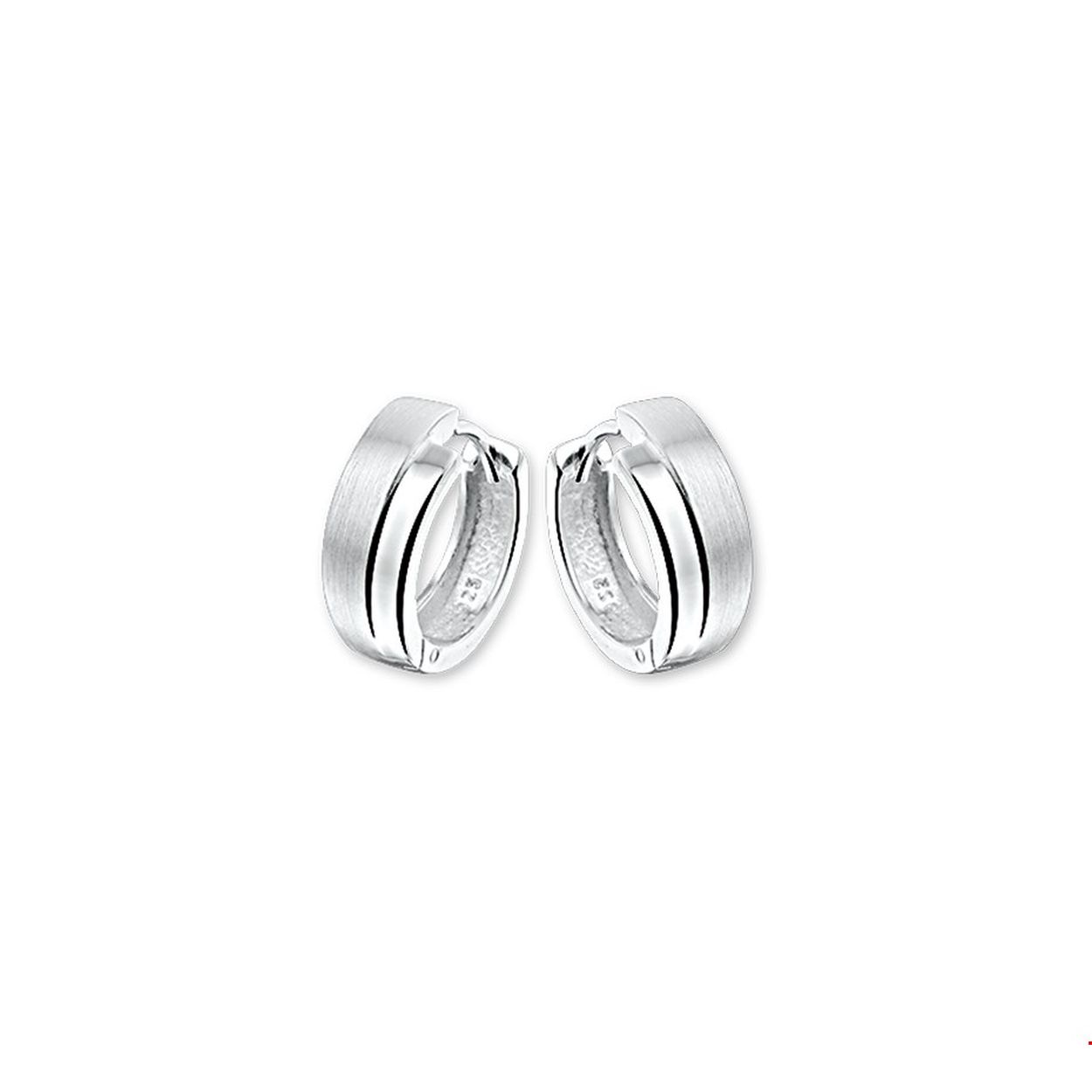 Zilver klapoorringen poli/mat
Diameter: 15,5mm
Breedte: 6mm