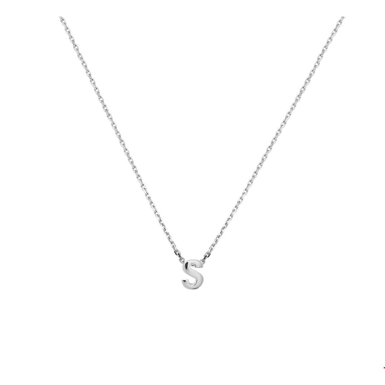 Gerhodineerd zilveren collier met de letter S. Het collier heeft een draaglengte van 41cm en een extensie van 4 cm, uitgevoerd met een stevige karabijn sluiting. De hanger heeft een hoogte van 6mm en een breedte van 4.5mm. Tip: Geef dit persoonlijke collier cadeau aan een dierbare of geliefde.