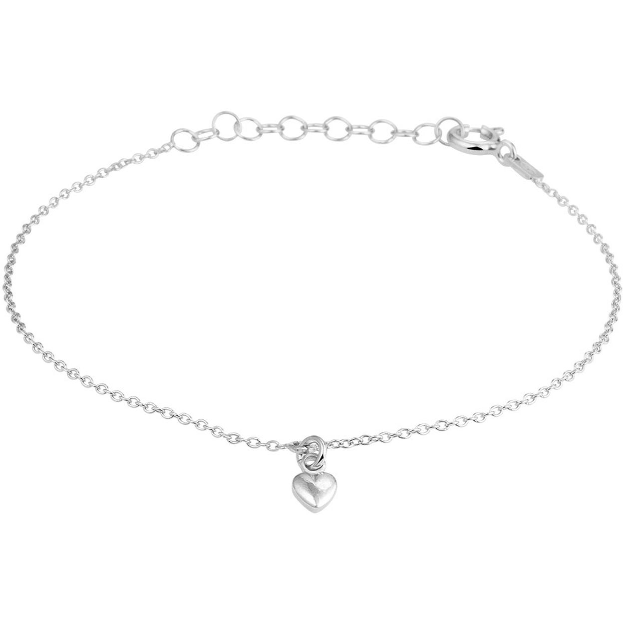Gerhodineerd 925 zilveren armband uitgevoerd met een hangertje in de vorm van een hartje. De armband heeft een draaglengte van 16cm met een extensie van 3cm. Het hartje heeft een afmeting van 6.3x4.3mm.