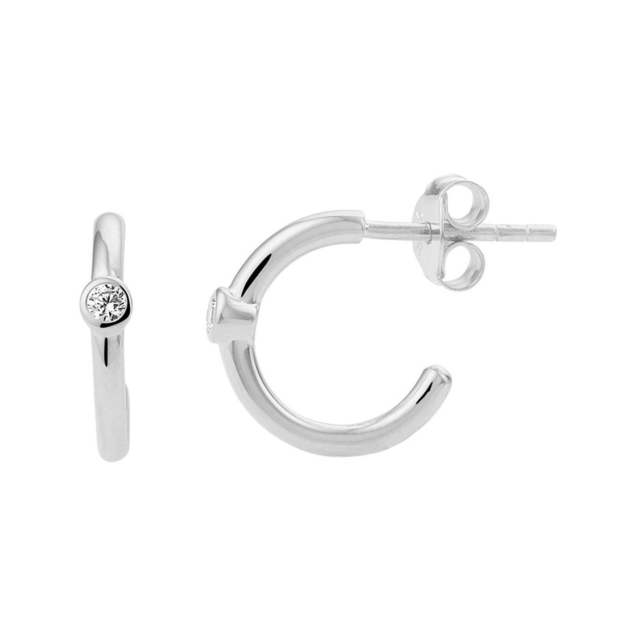 Gerhodineerd 925 zilveren stekeroorringen uitgevoerd met een schitterende zirkonia. De oorstekers hebben een dikte van 2.5mm.